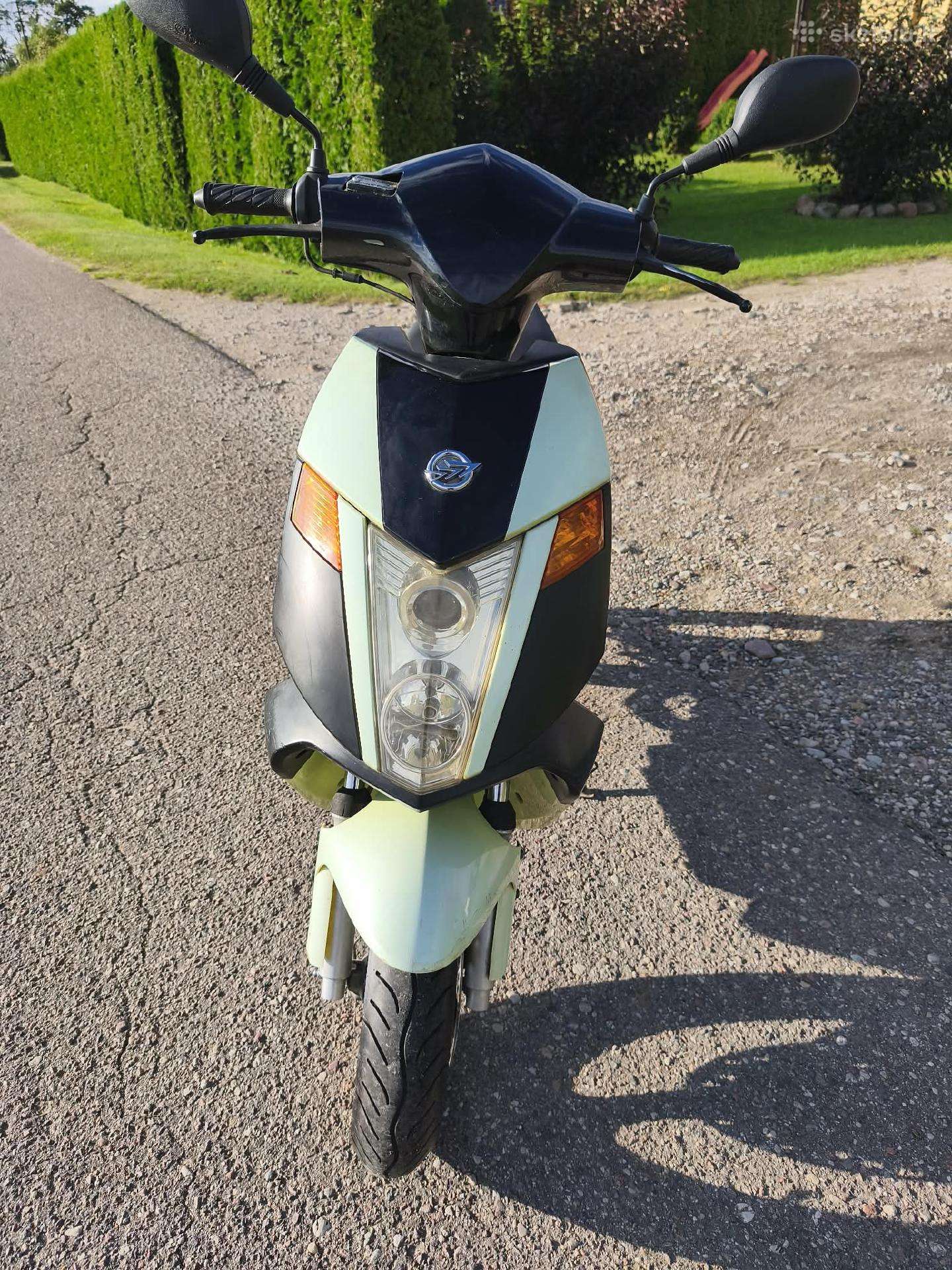 Keeway Flash 49cc, мотороллеры / мопеды