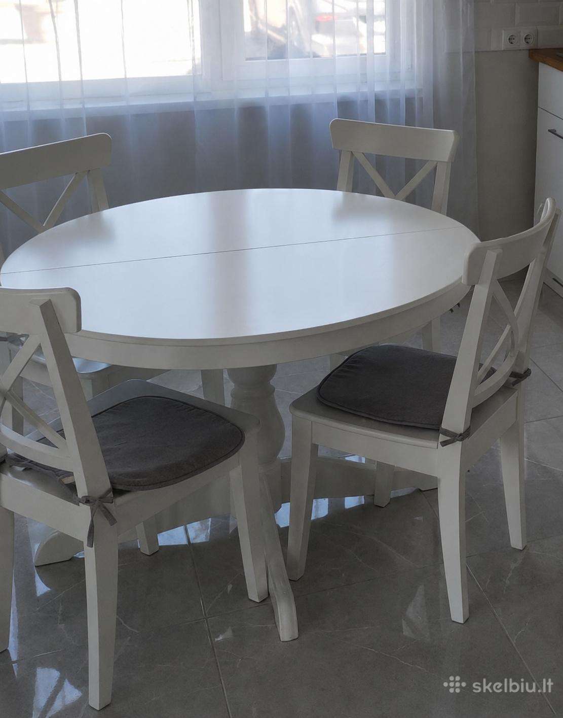 Ikea stalas su kėdėmis