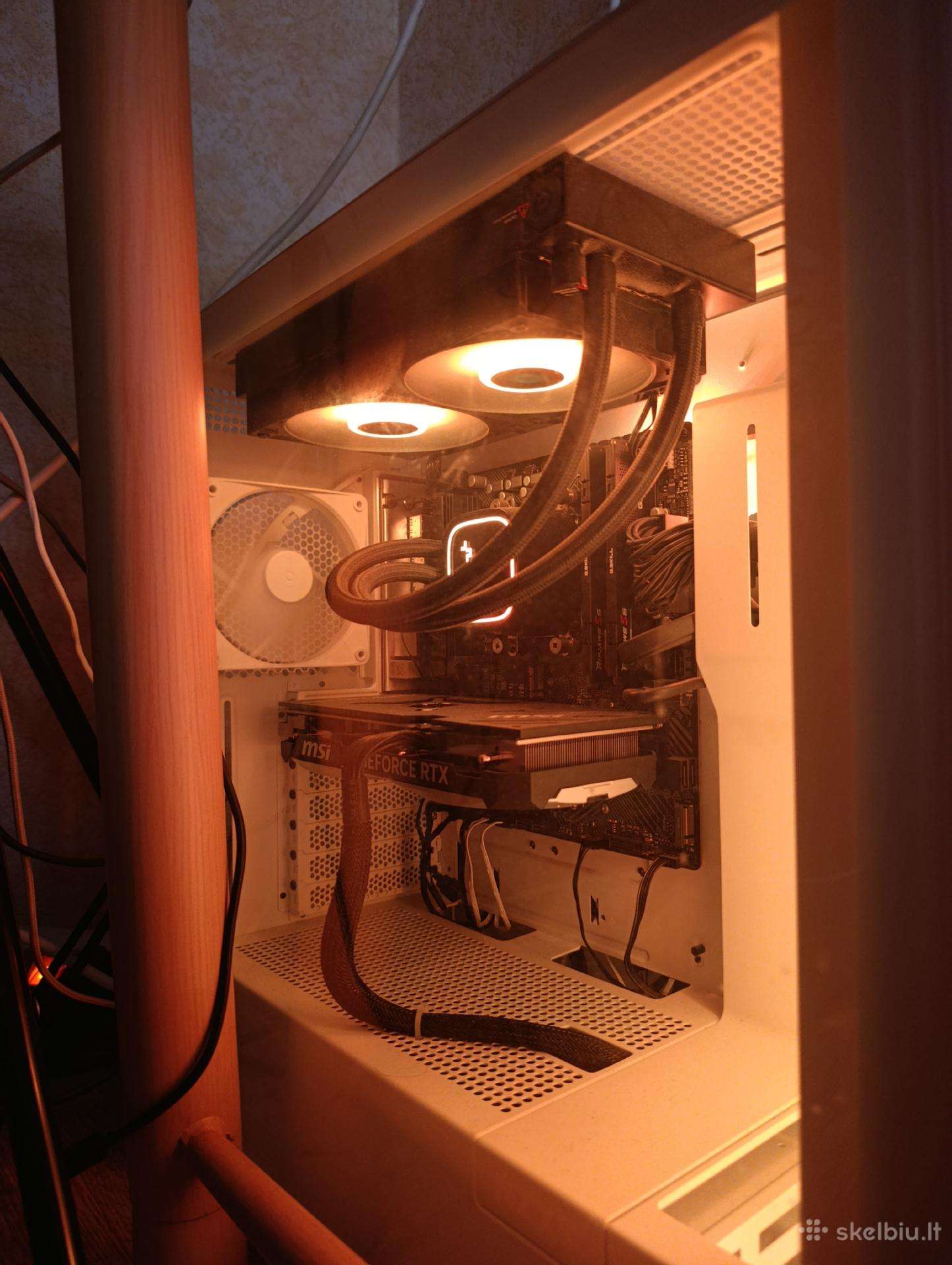 Ryzen 7 7800x3d 4070 Super ddr5 6400mhz 32gb 2tb