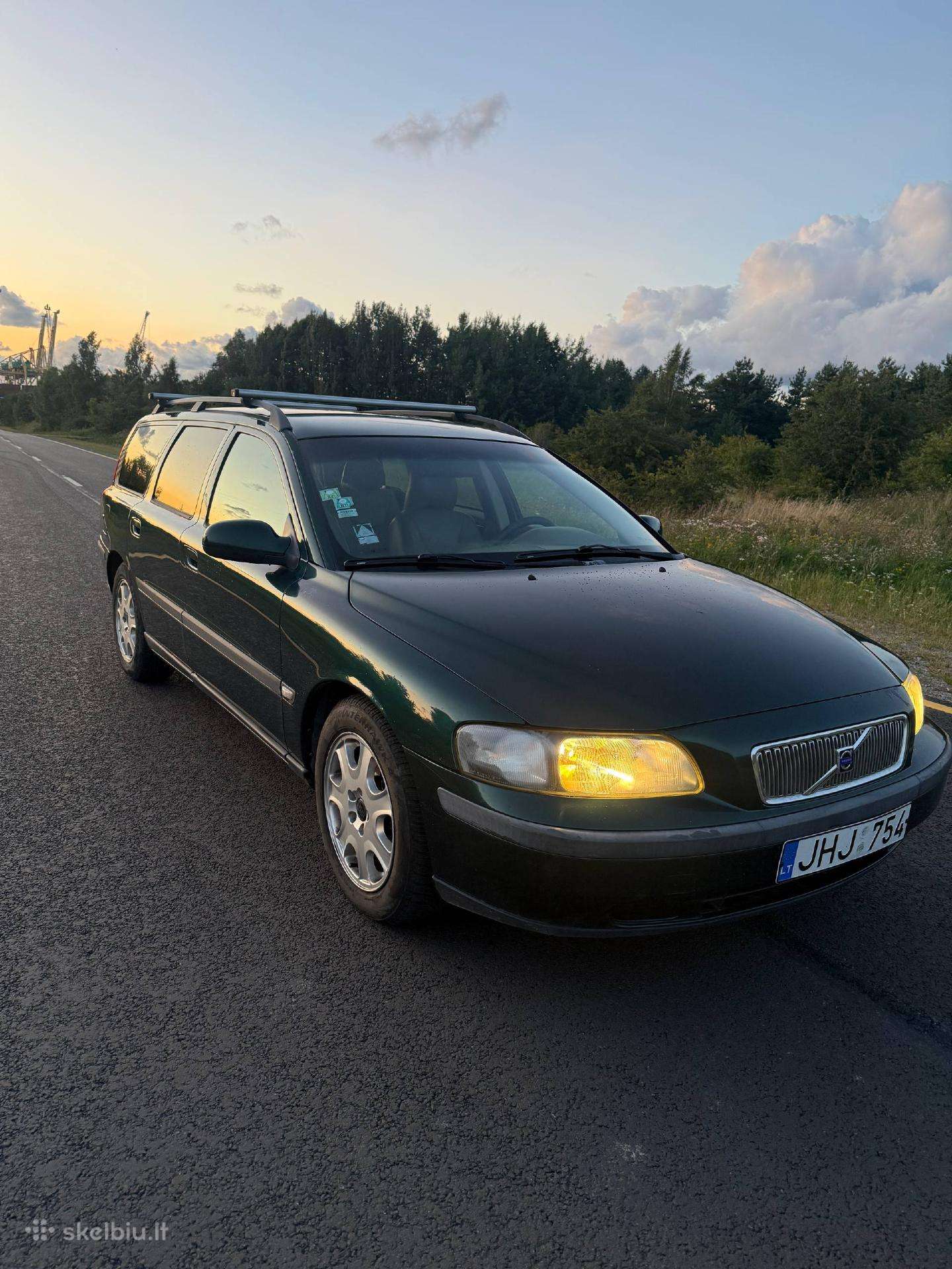 Volvo v70