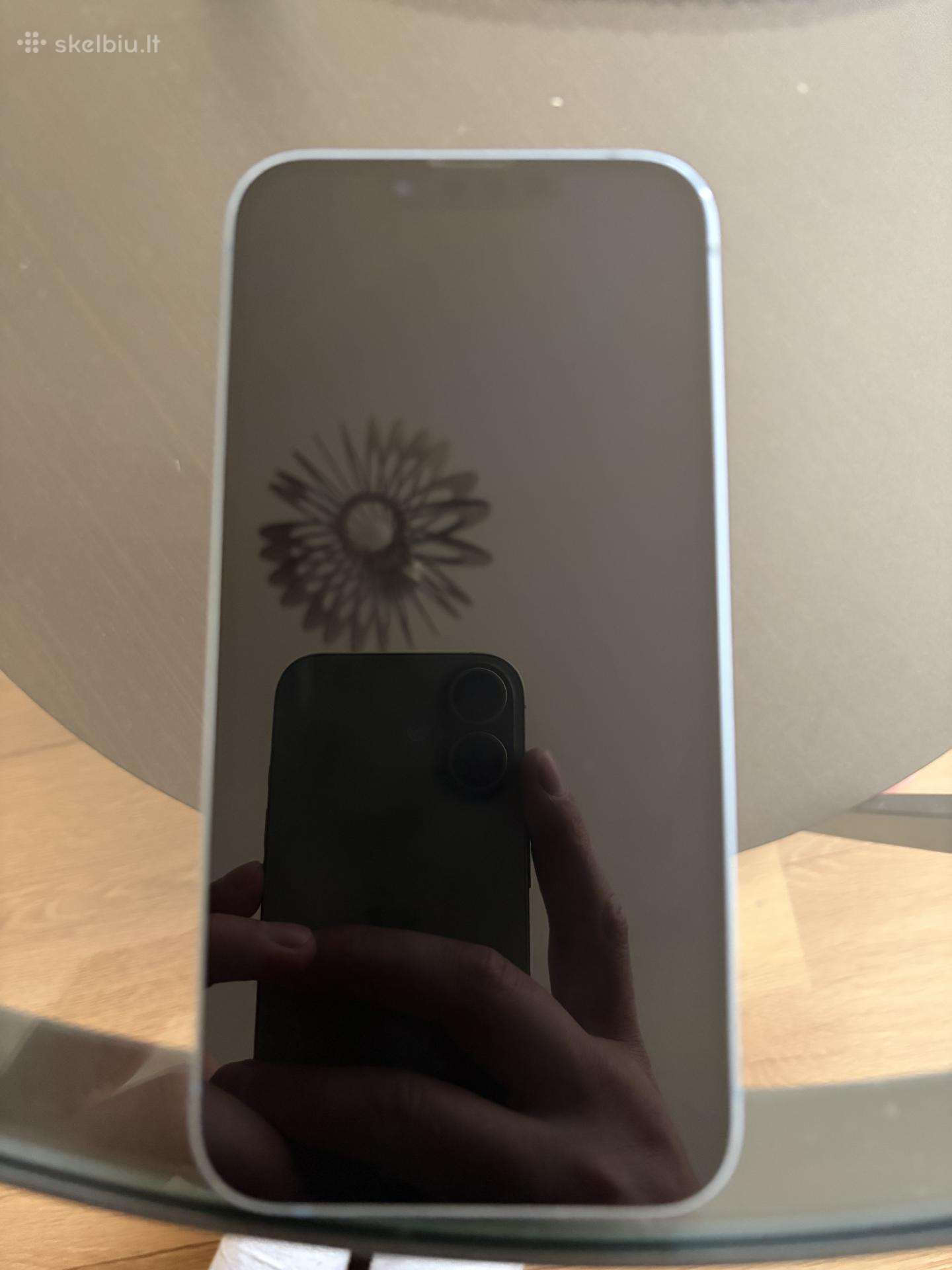 iPhone 14