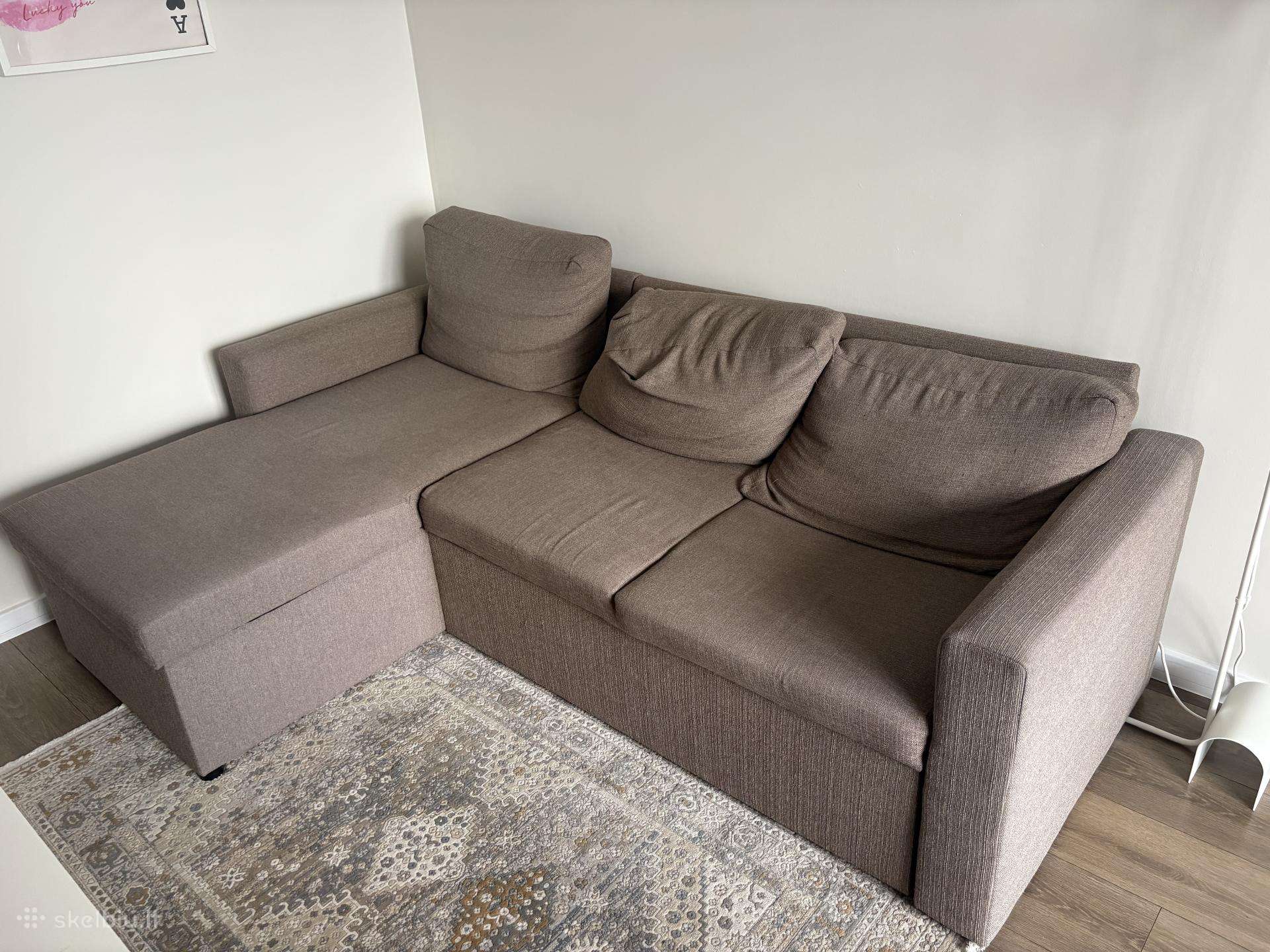Dovanojama sofa