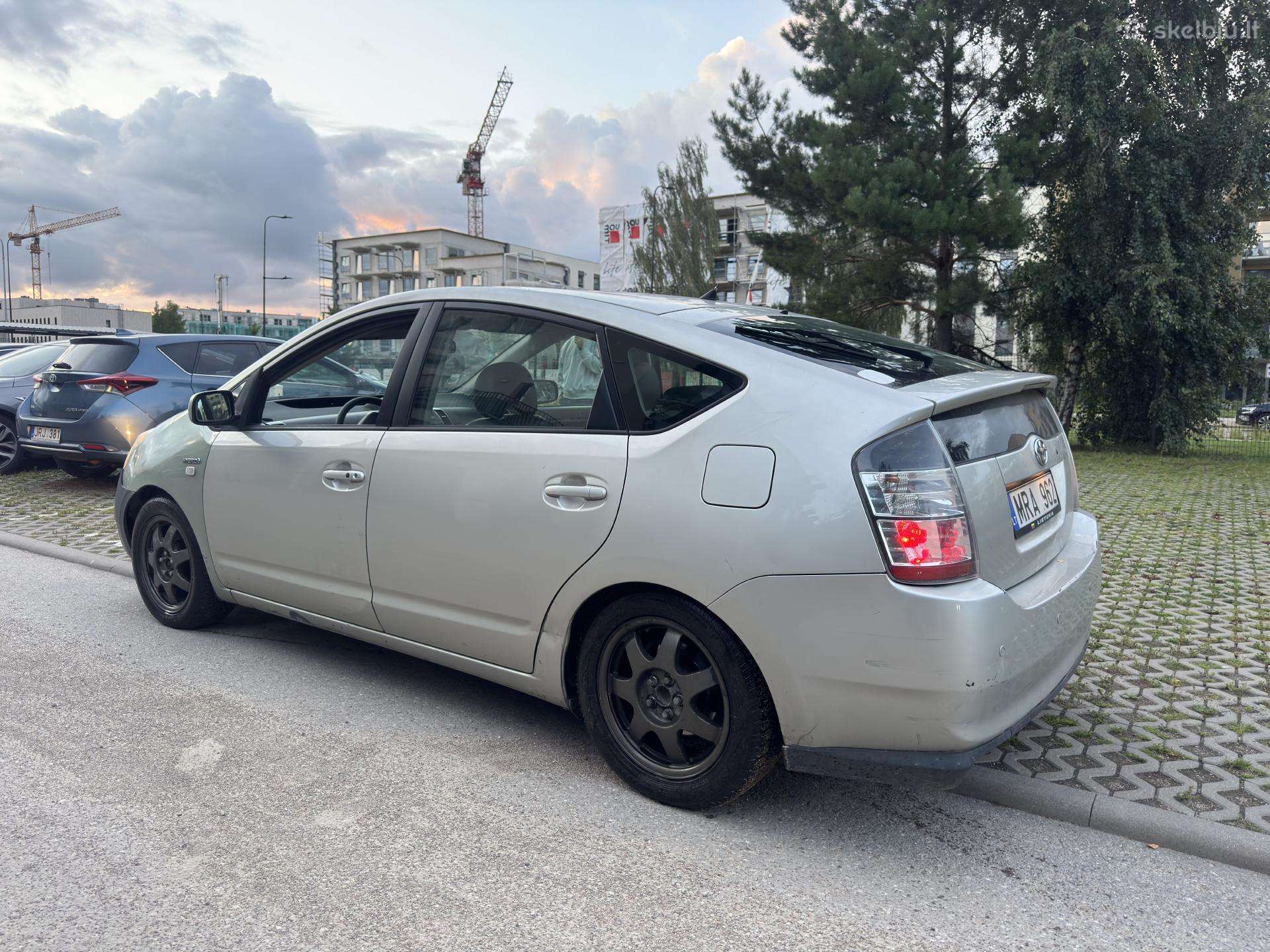 Toyota prius nuoma / rent