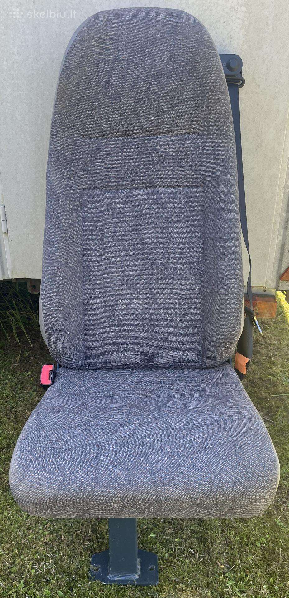 Ford Transit sedynė
