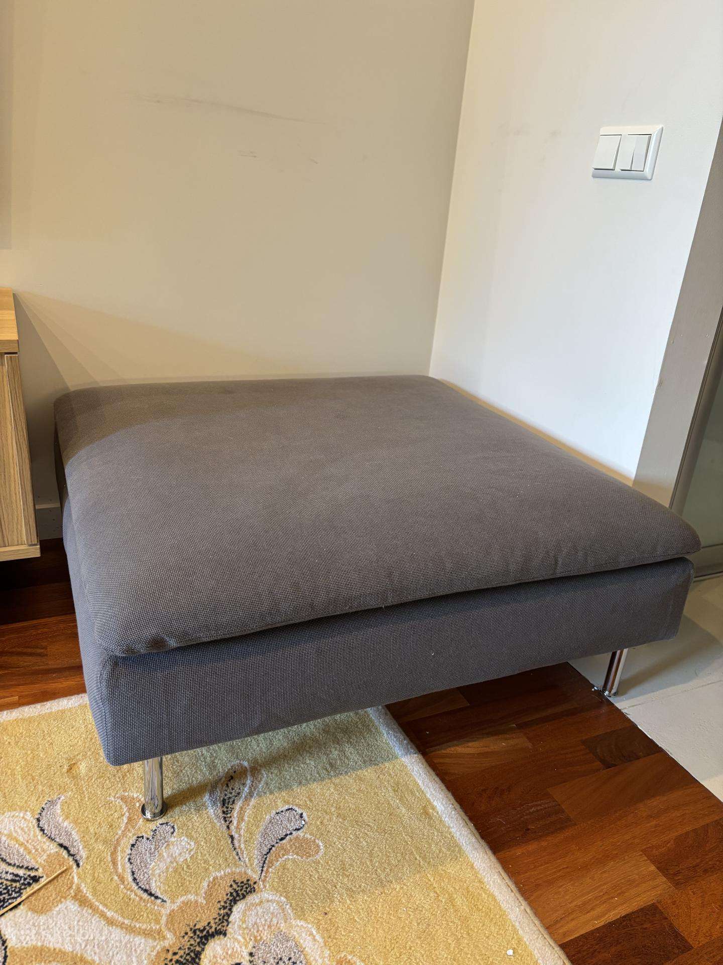 Modulinės Ikea sofos dalis pufas