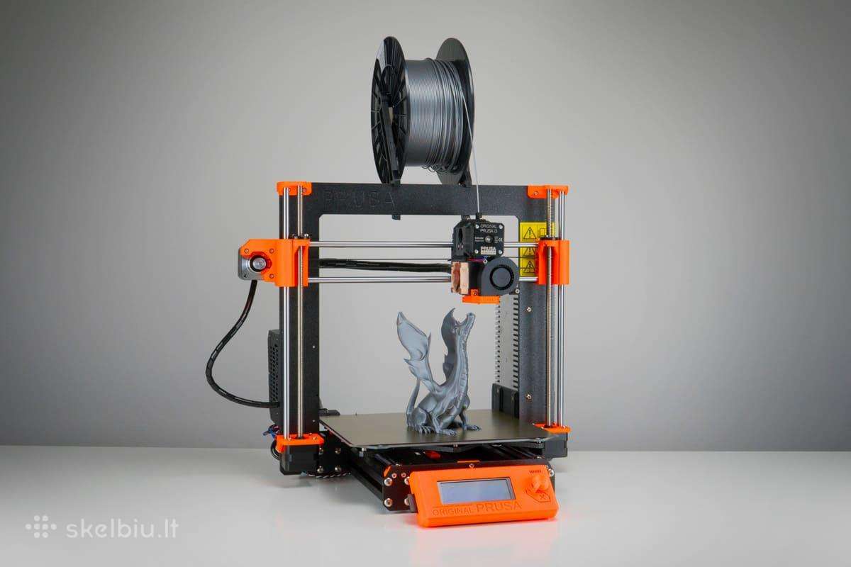 Prusa i3 mk3s 3D printeris