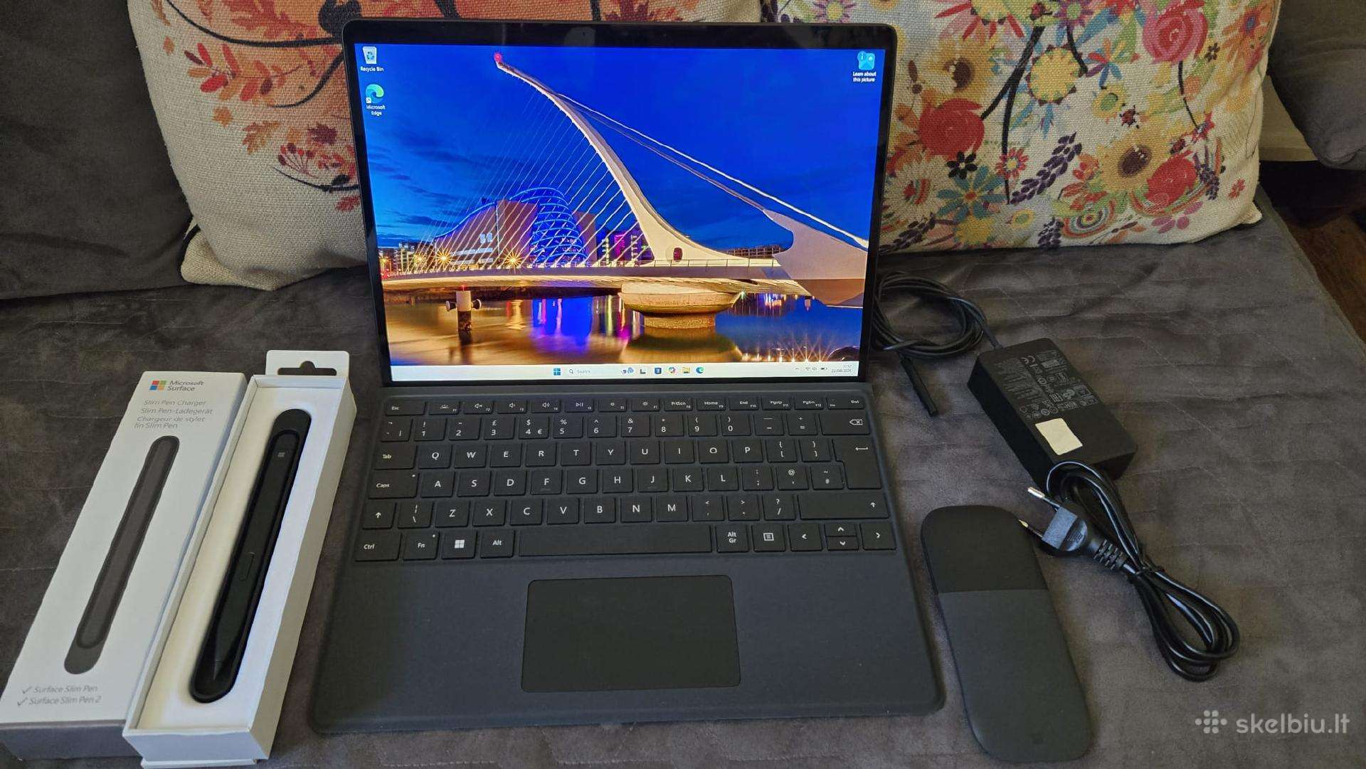 Microsoft Surface Pro 9 i5 16gb 256gb Pen Mouse