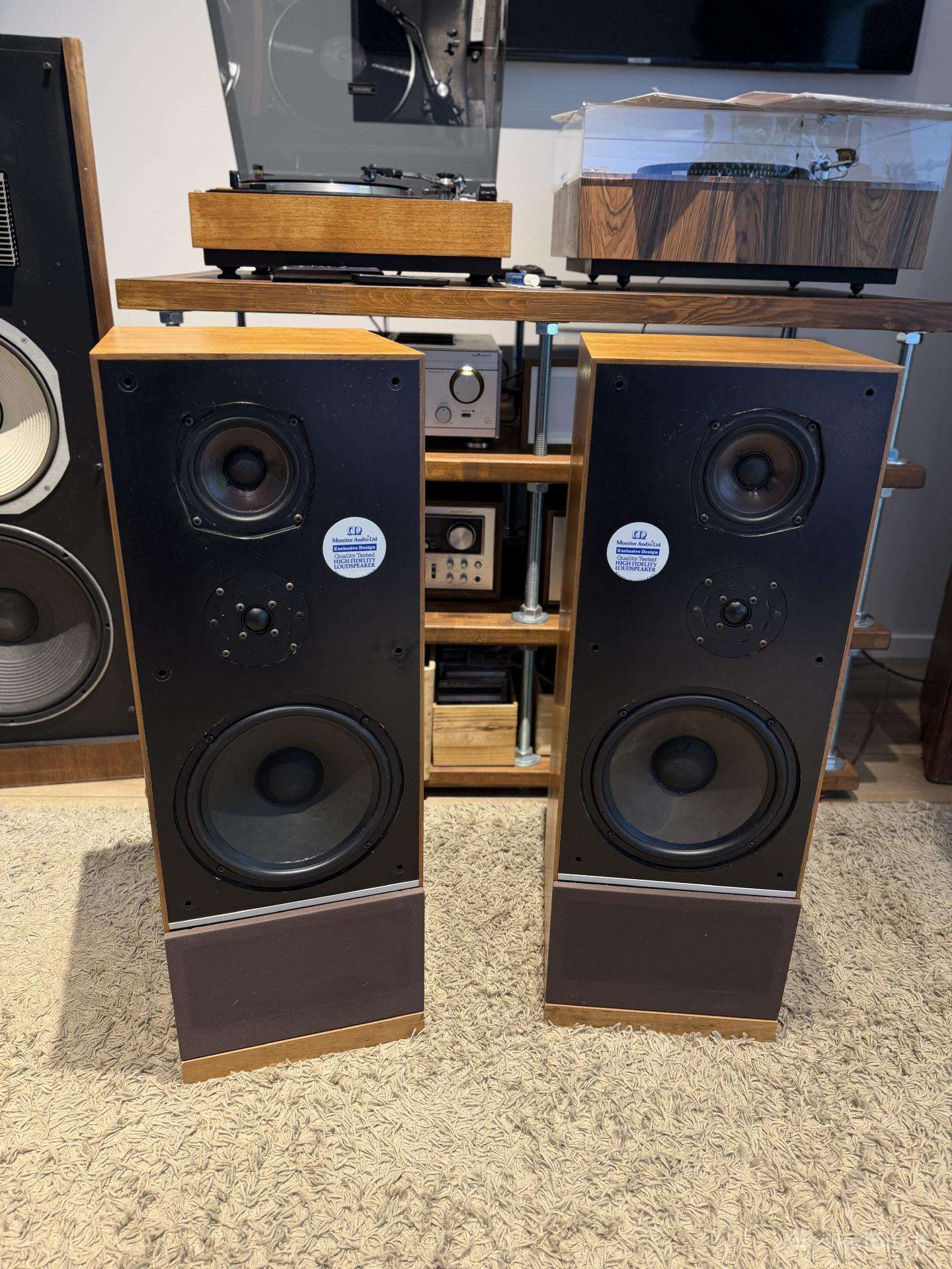 Kolonėlės Monitor Audio Ma2