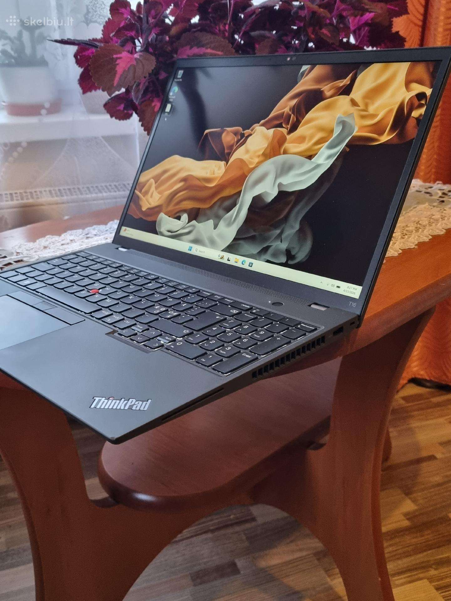 Lenovo Thinkpad T16 i7