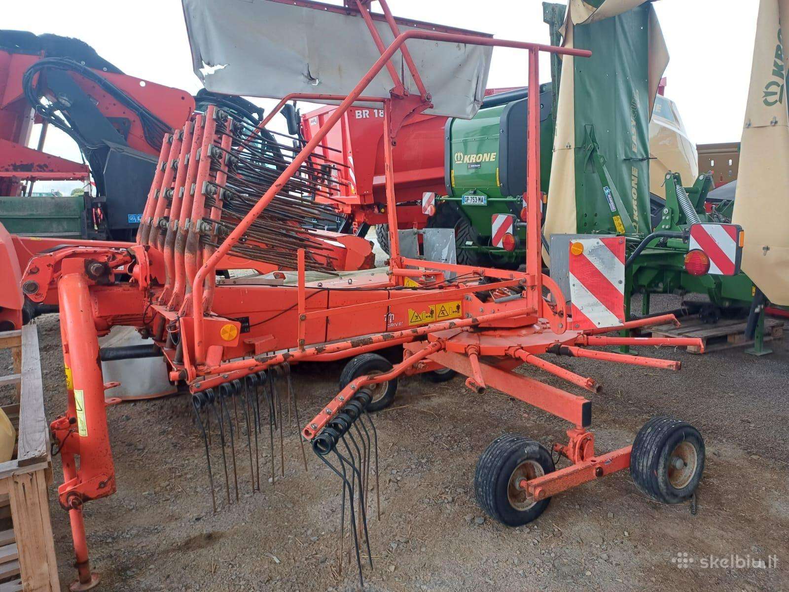 Parduodamas grėblys Kuhn Ga4521