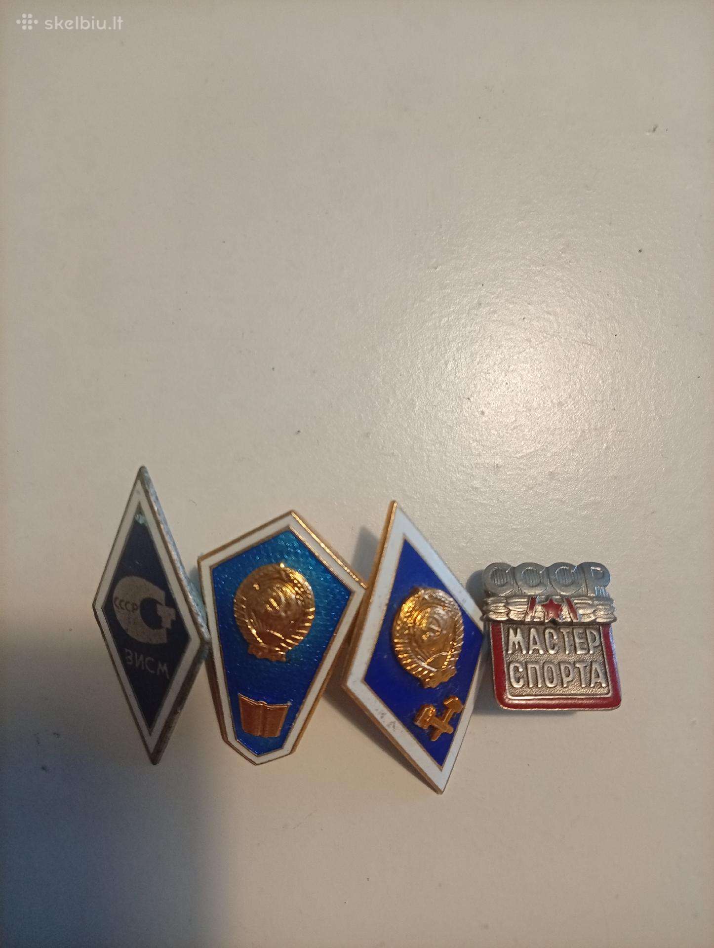 Sovietu sajungos zenkliukai ir knygele