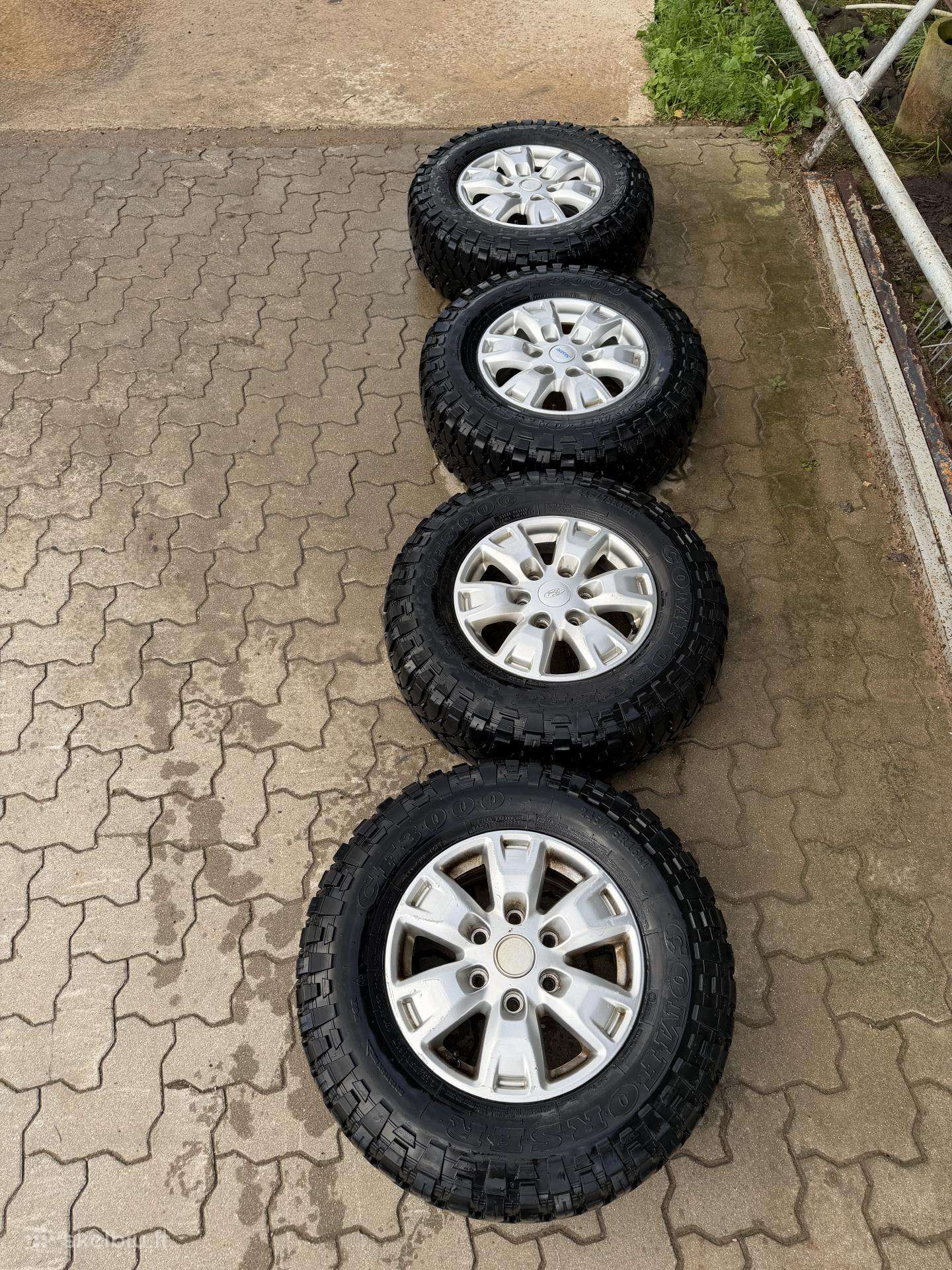 Ford Ranger Ratlankiai