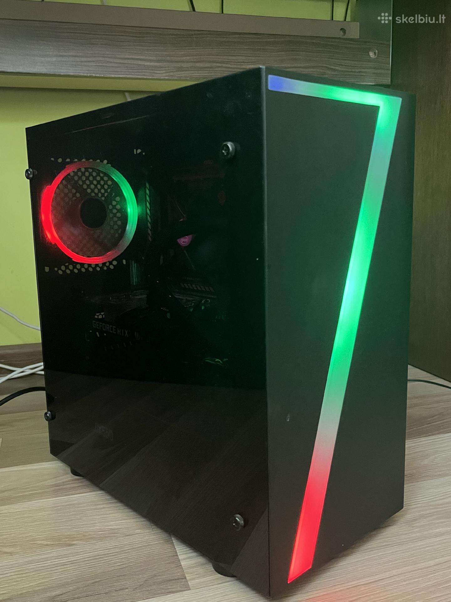 Keičiu į gaming laptopa arba parduodu