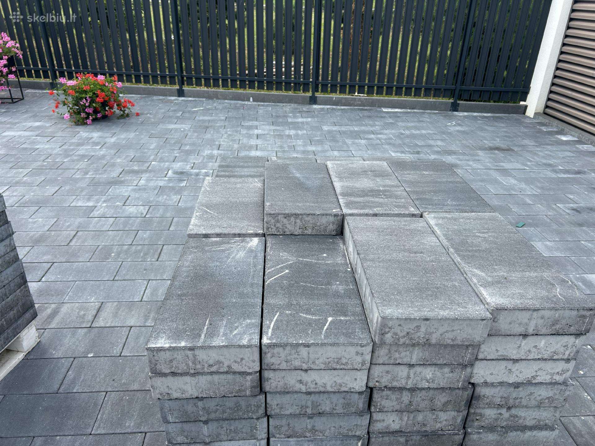 Trinkelės Plaza grafit