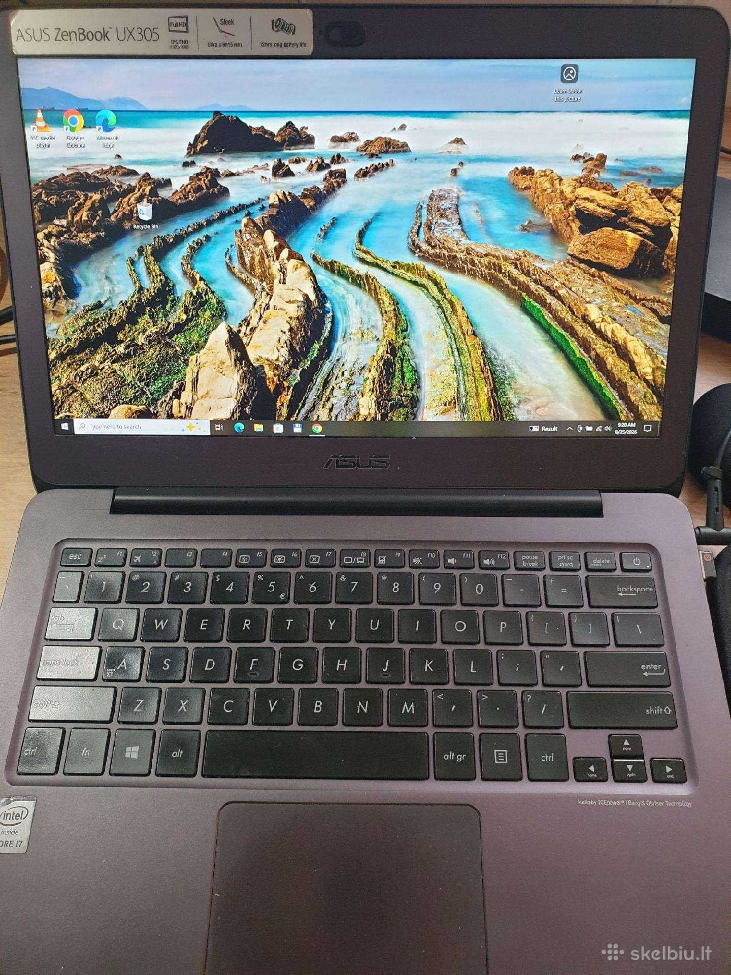 Lengvas Asus Zenbook Ux305 ultrabook