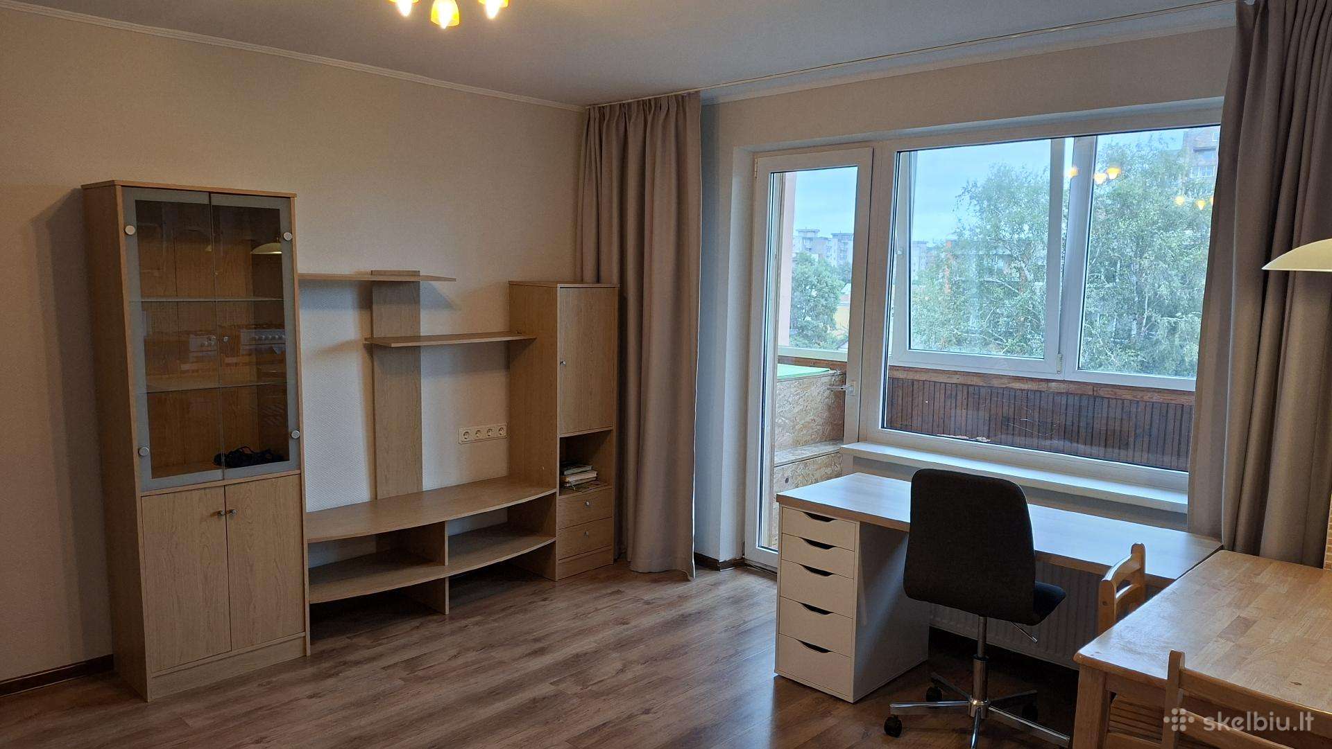 Išnuomuojamas 1 kambario butas