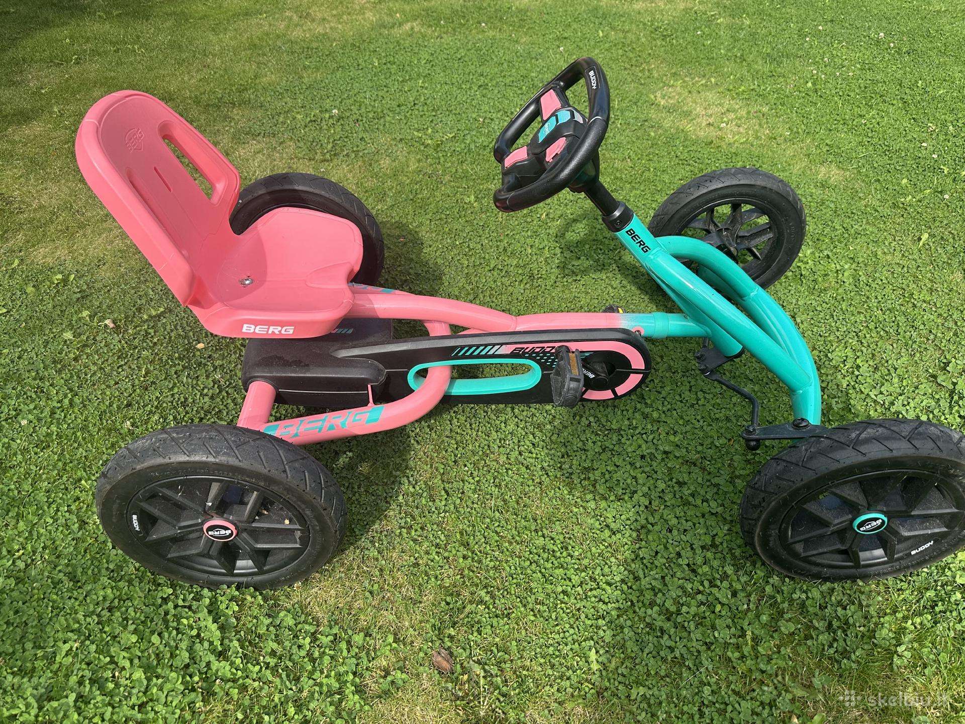 Kartingas pedalinis
