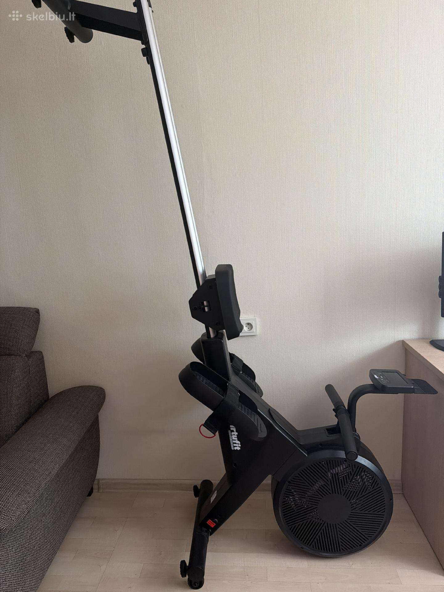 Irklavimo treniruoklis Virtufit Elite Airmag LCD