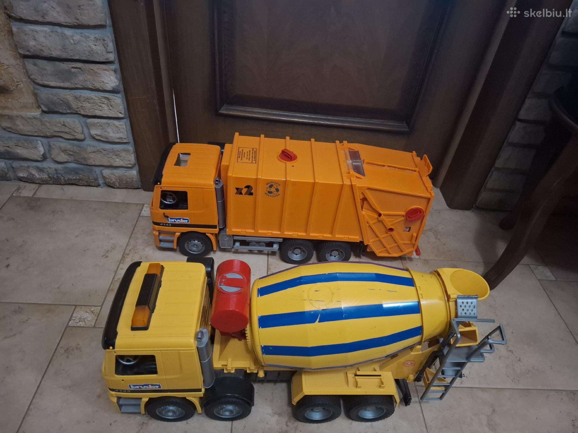 Žaislinės transporto priemonės