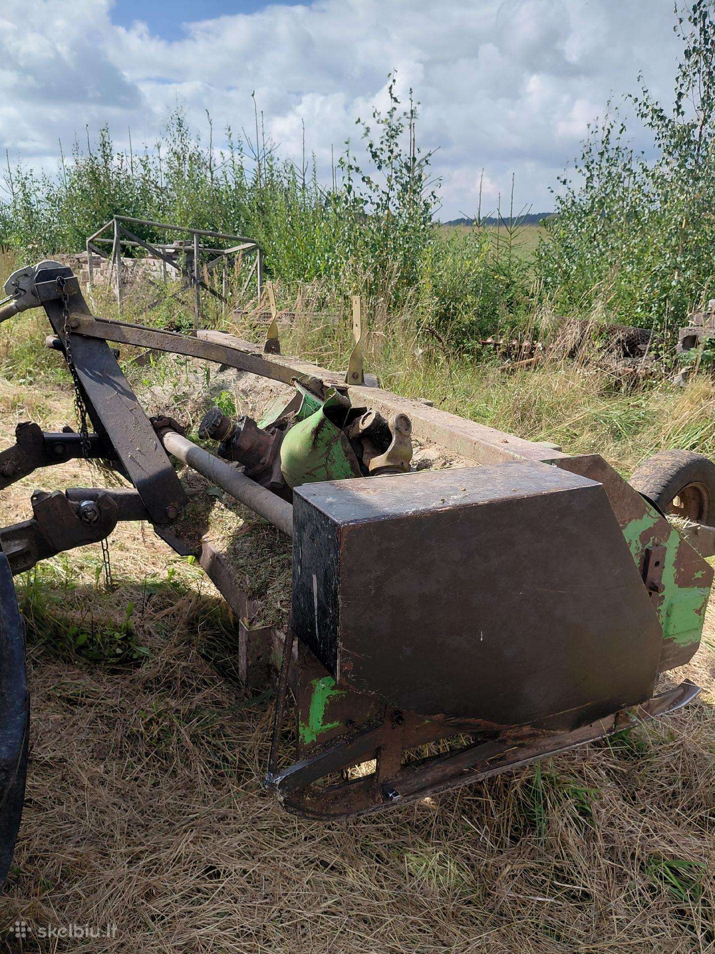Parduodu žolės smulkintuvą