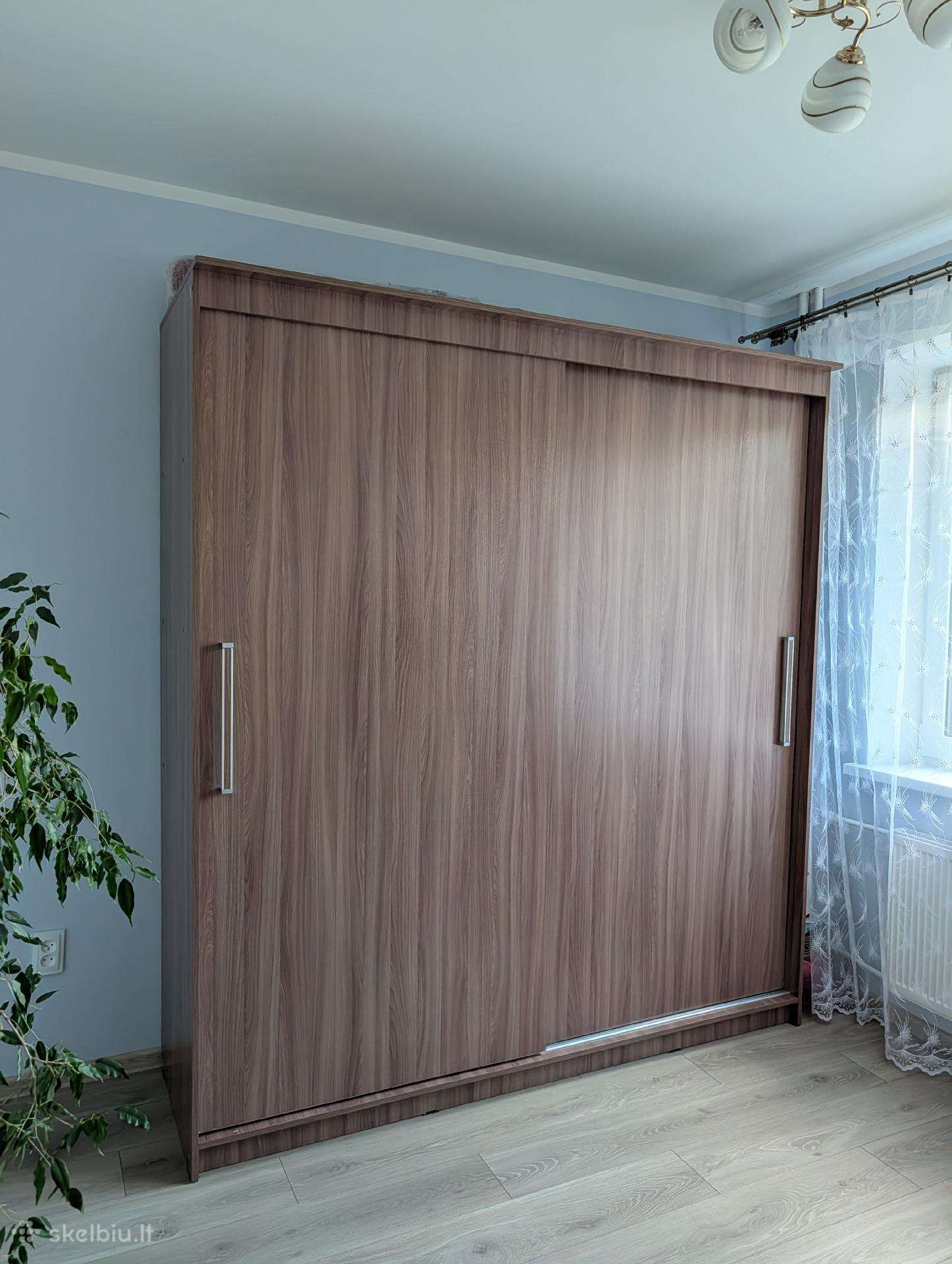 Miegamo baldų komplektas, spinta ir komoda