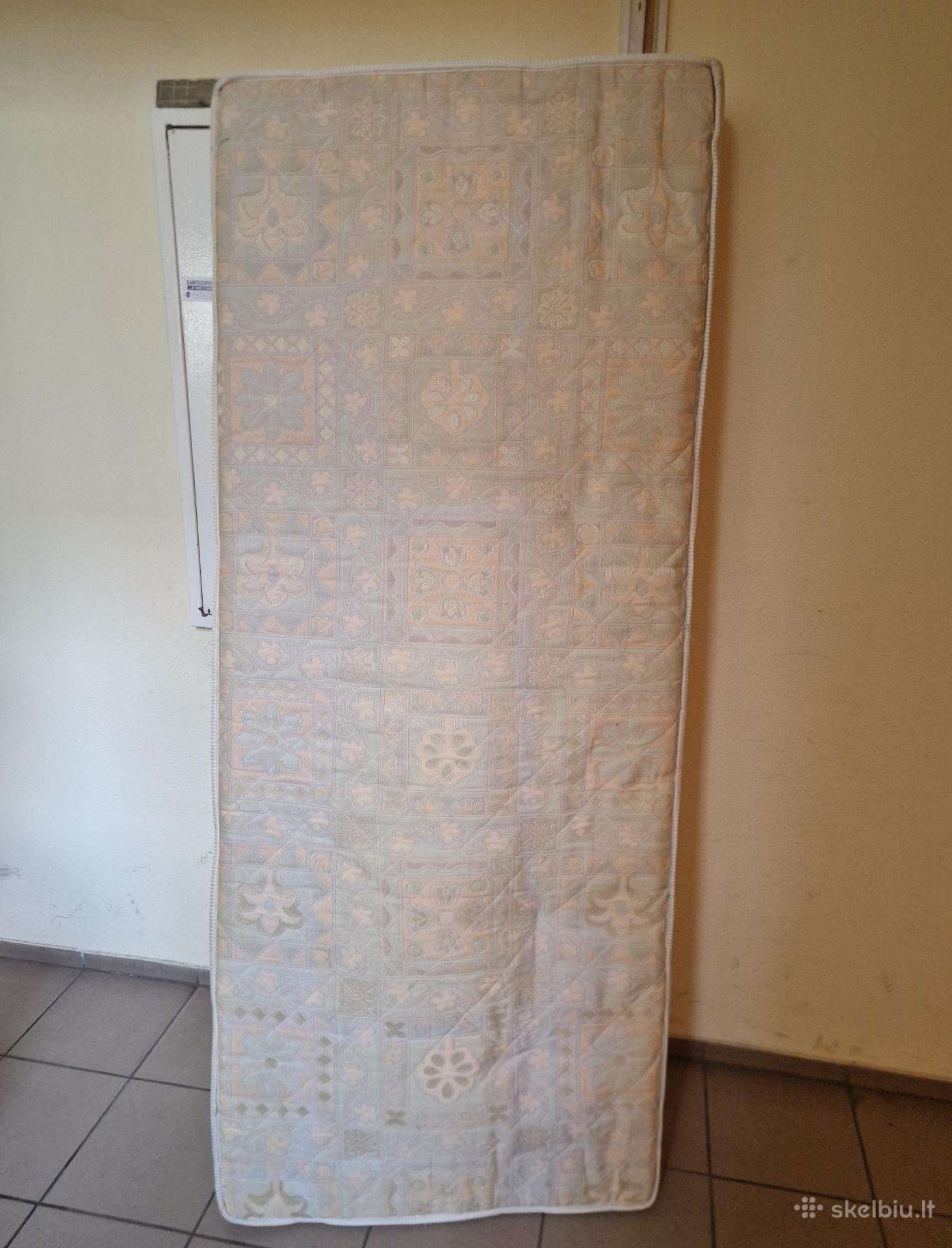 Atiduodu čiužinį