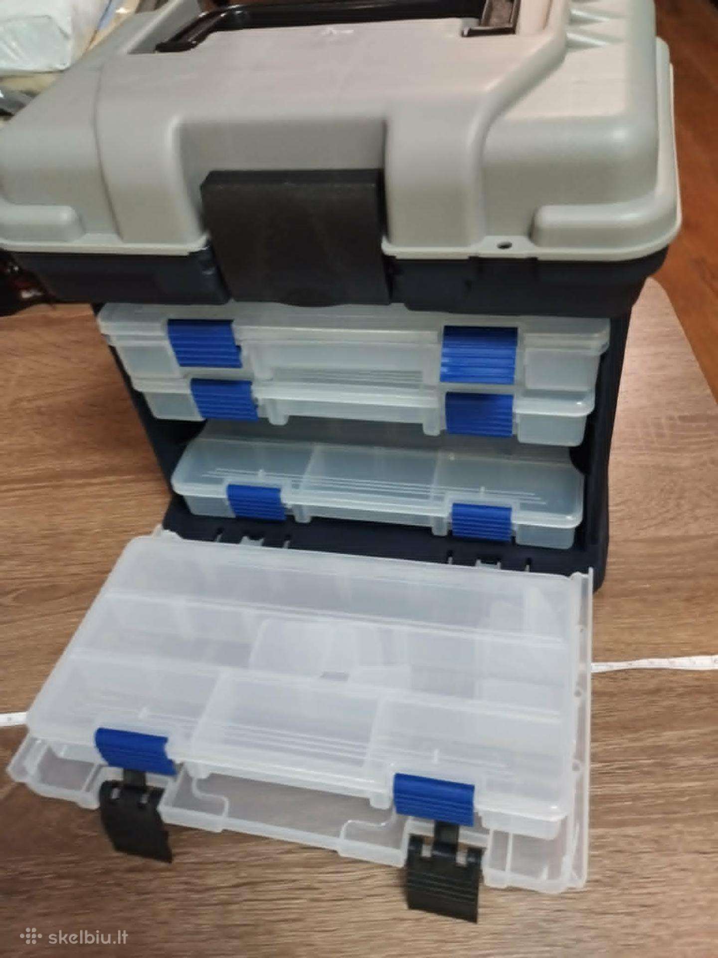 Parduodu žvejo dėžę su 4 dėžutėmis. Kokybiška