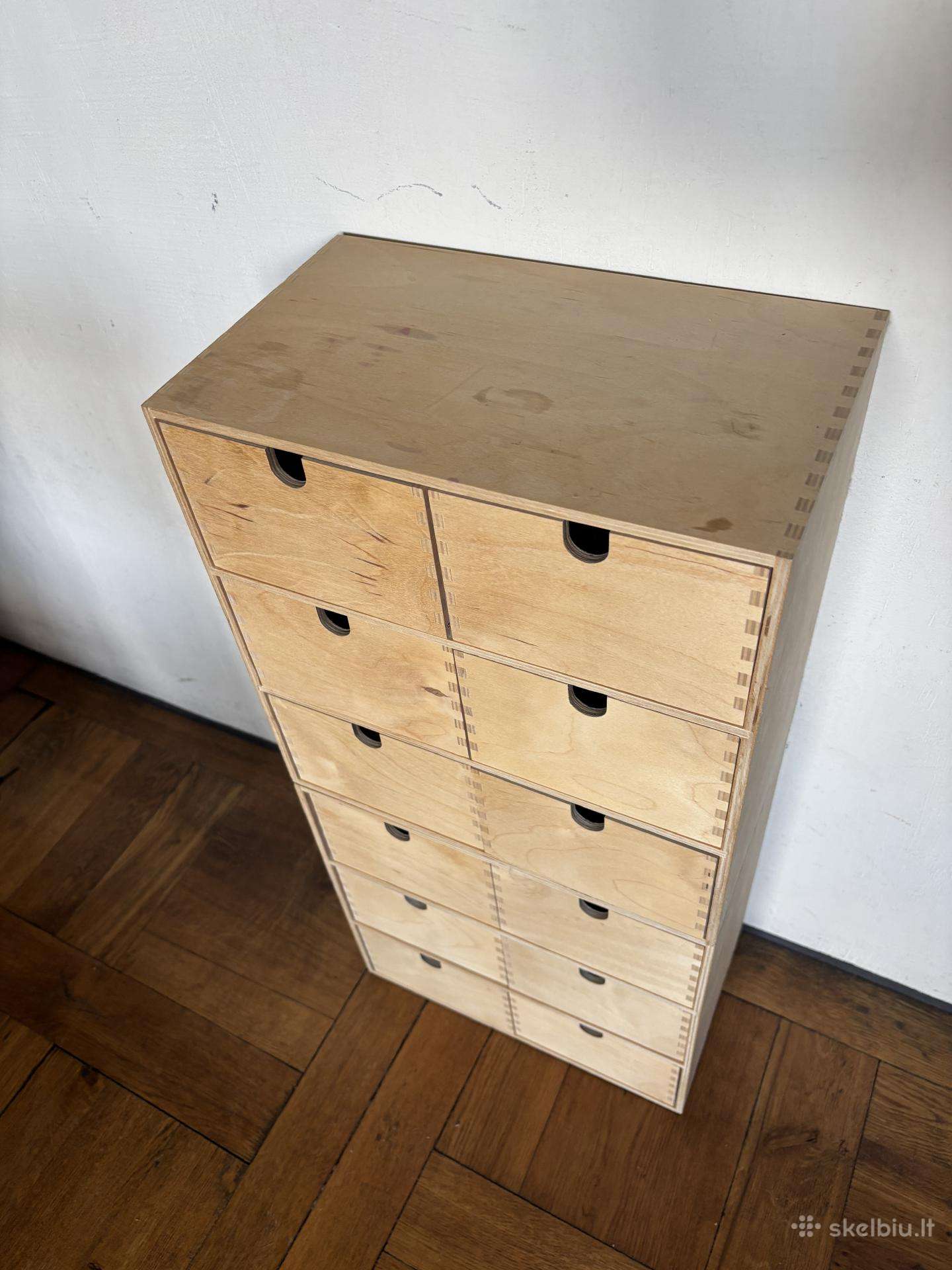 Ikea spintelė su stalčiukais