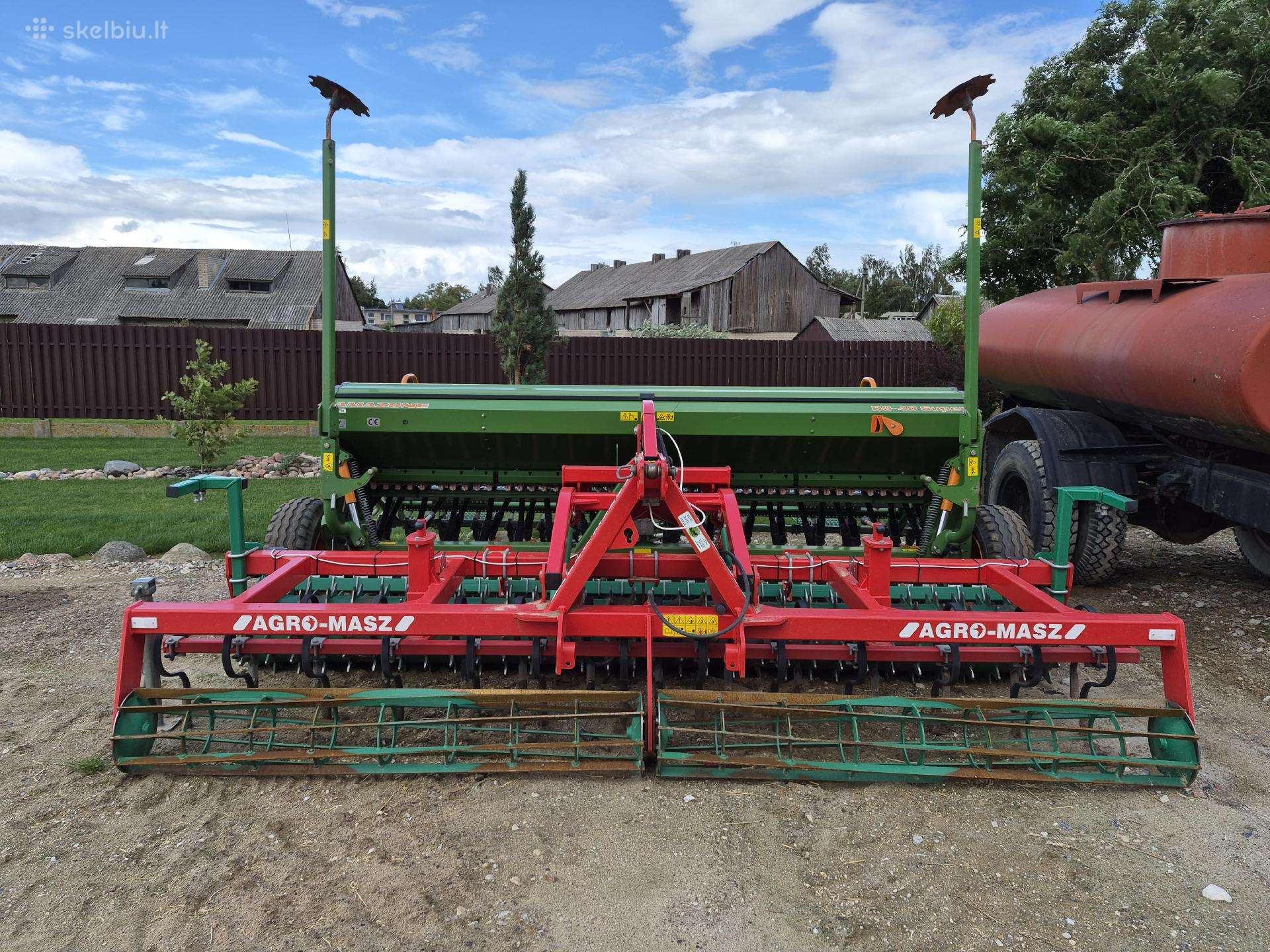 Amazone D9-40 ir Agro-masz