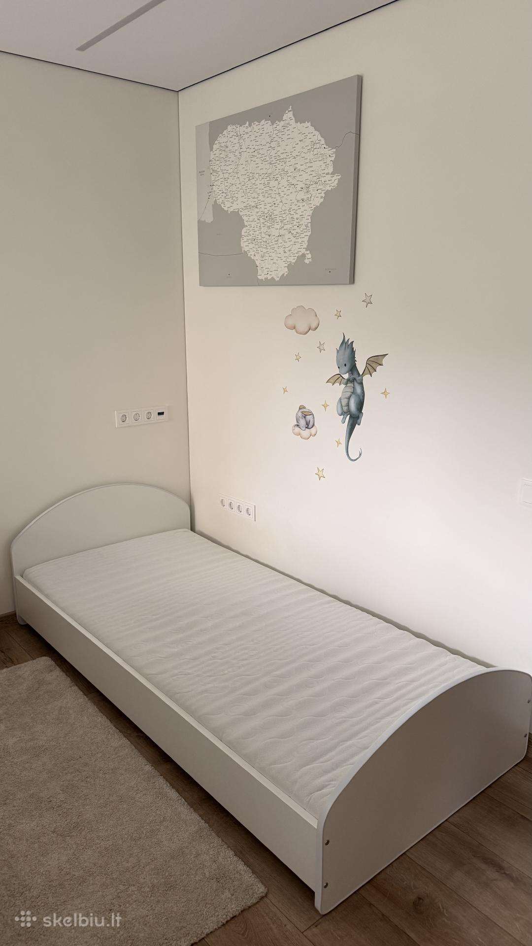 Viengulė lova 200*90cm