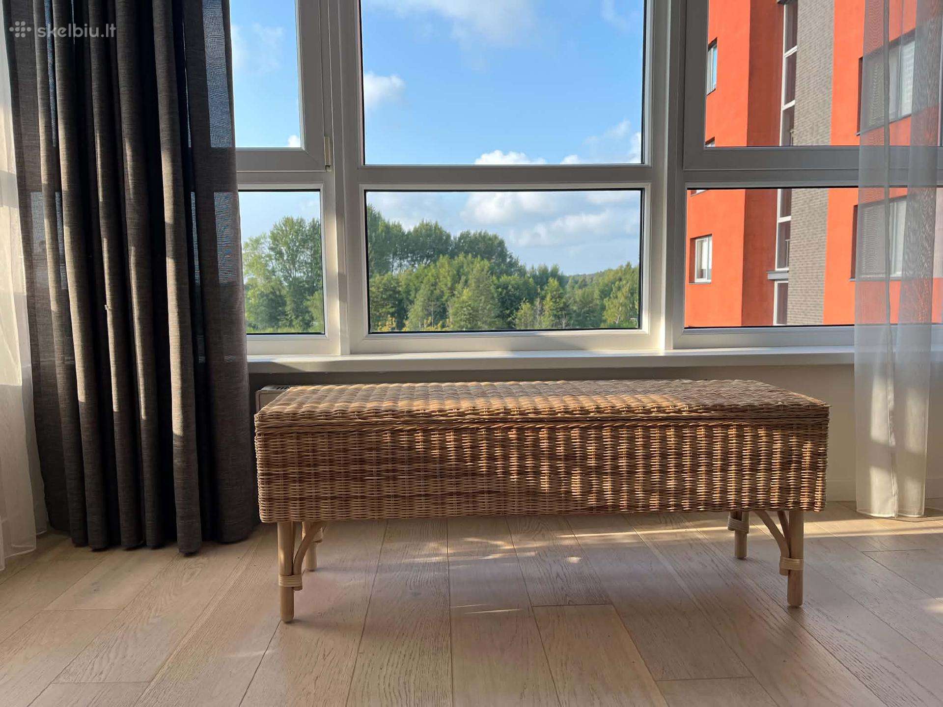 Parduodu pintą Ikea suoliuką