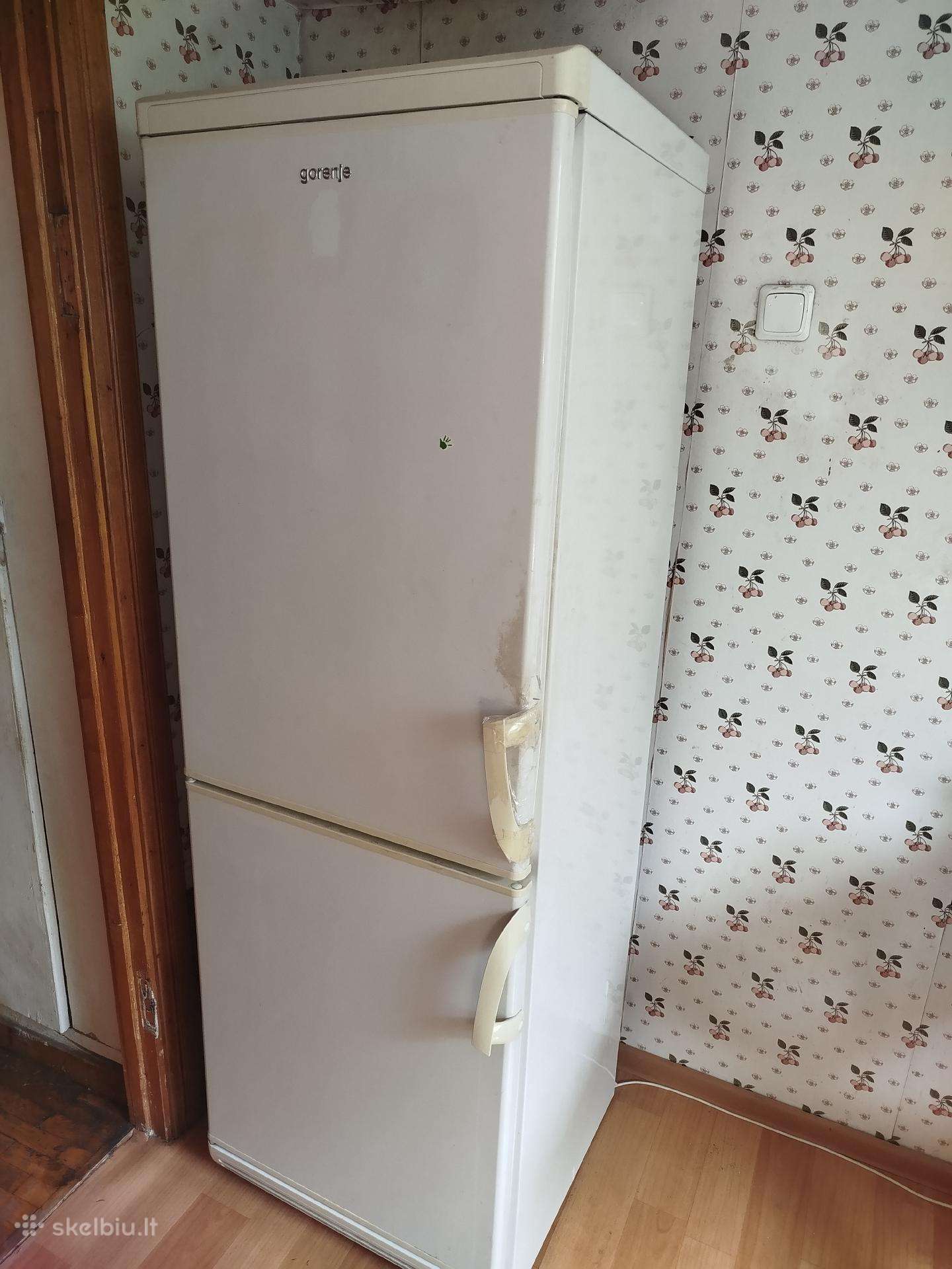 Naudotas Gorenje šaldytuvas su kamera apačioje