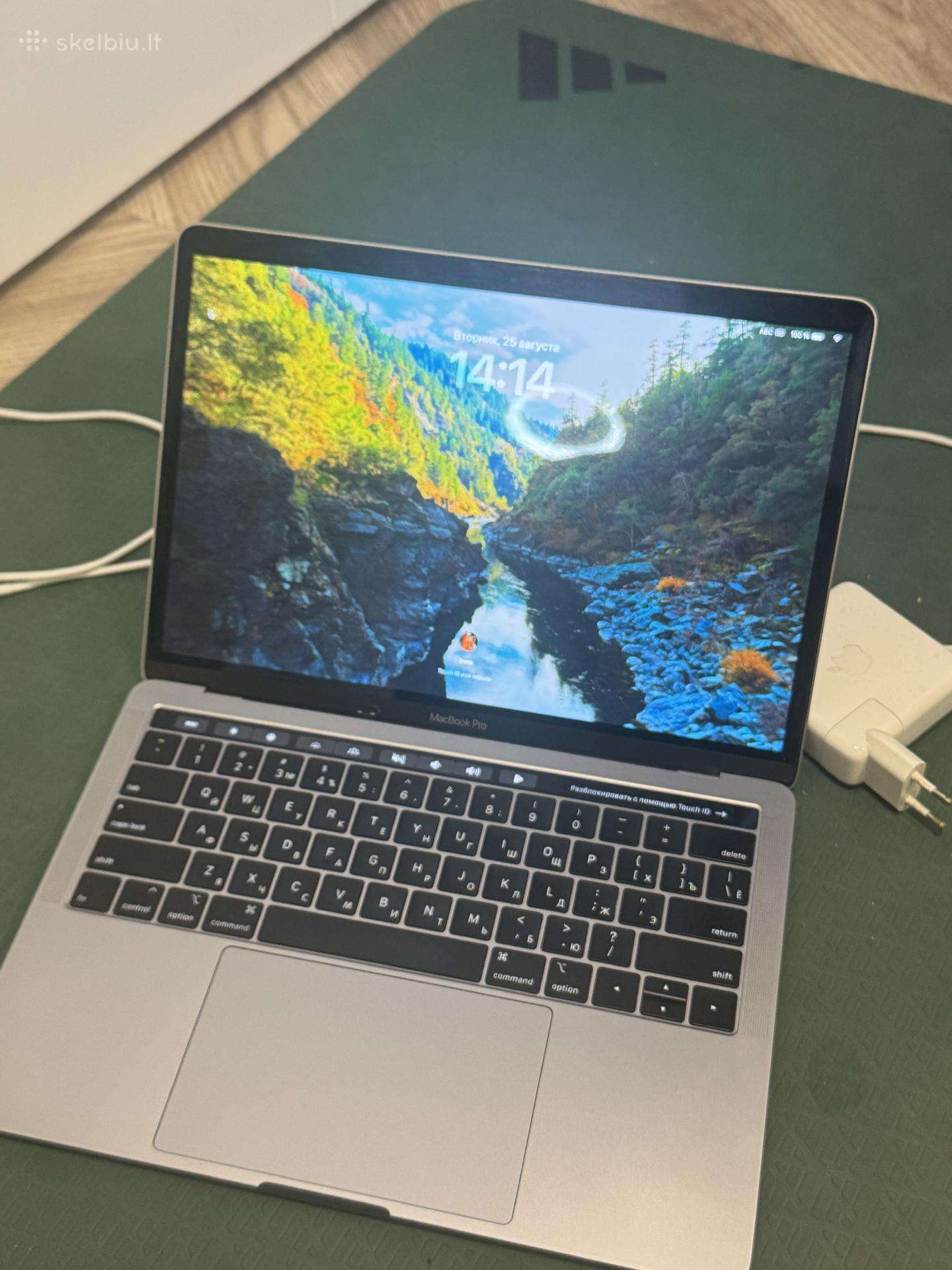 MacBook Pro 13 (2019 ) Touch Bar ,256gb