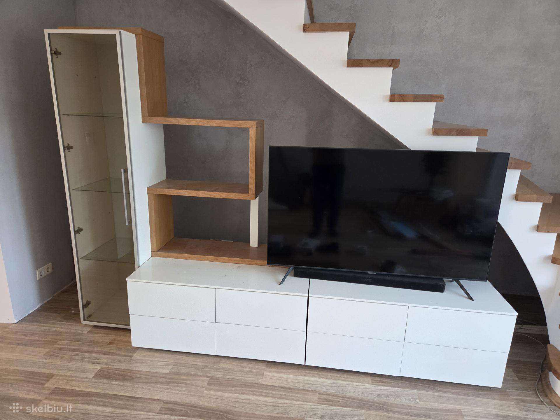 Parduodama sekcija - TV staliukas