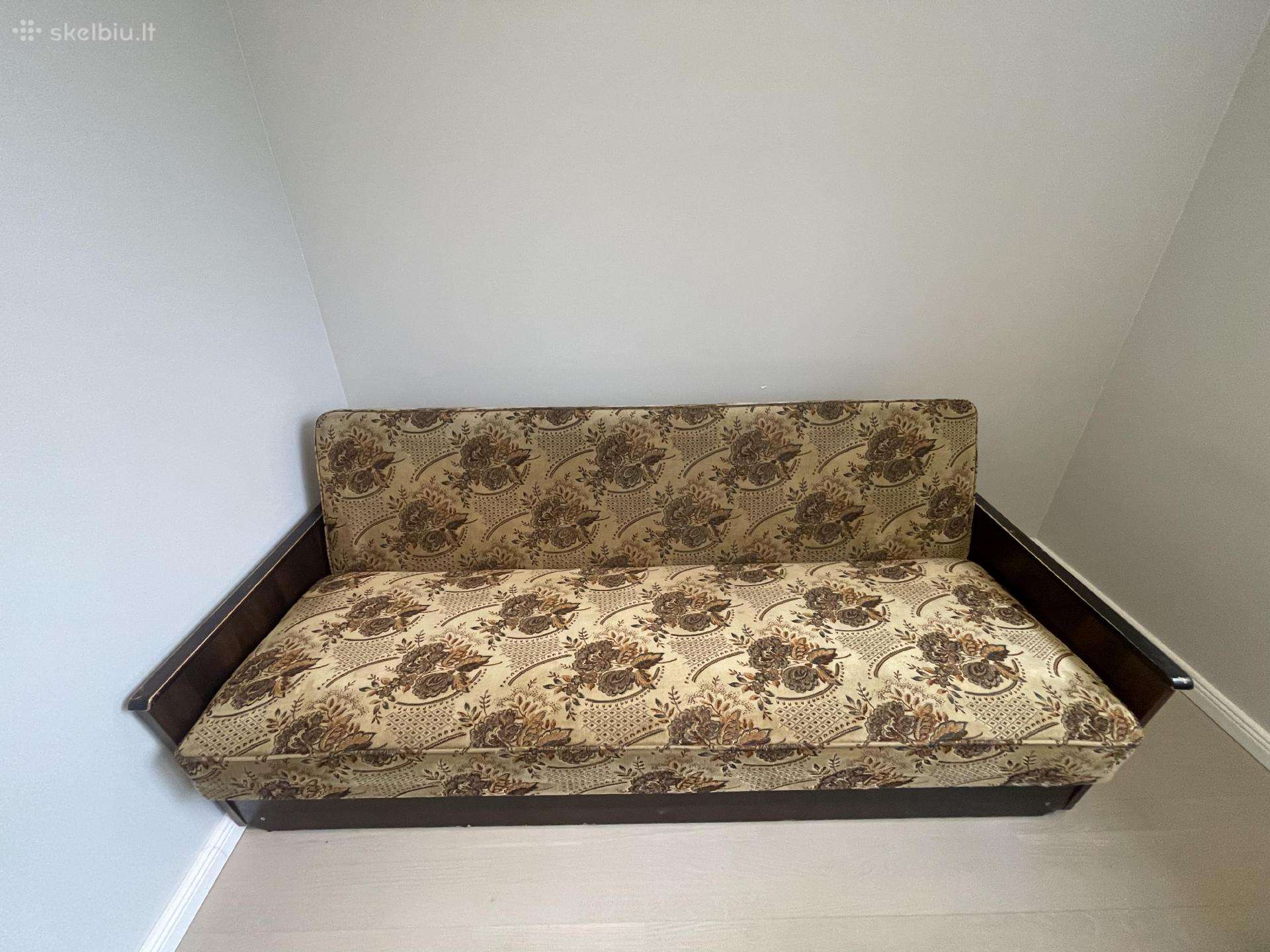 Sofa lova