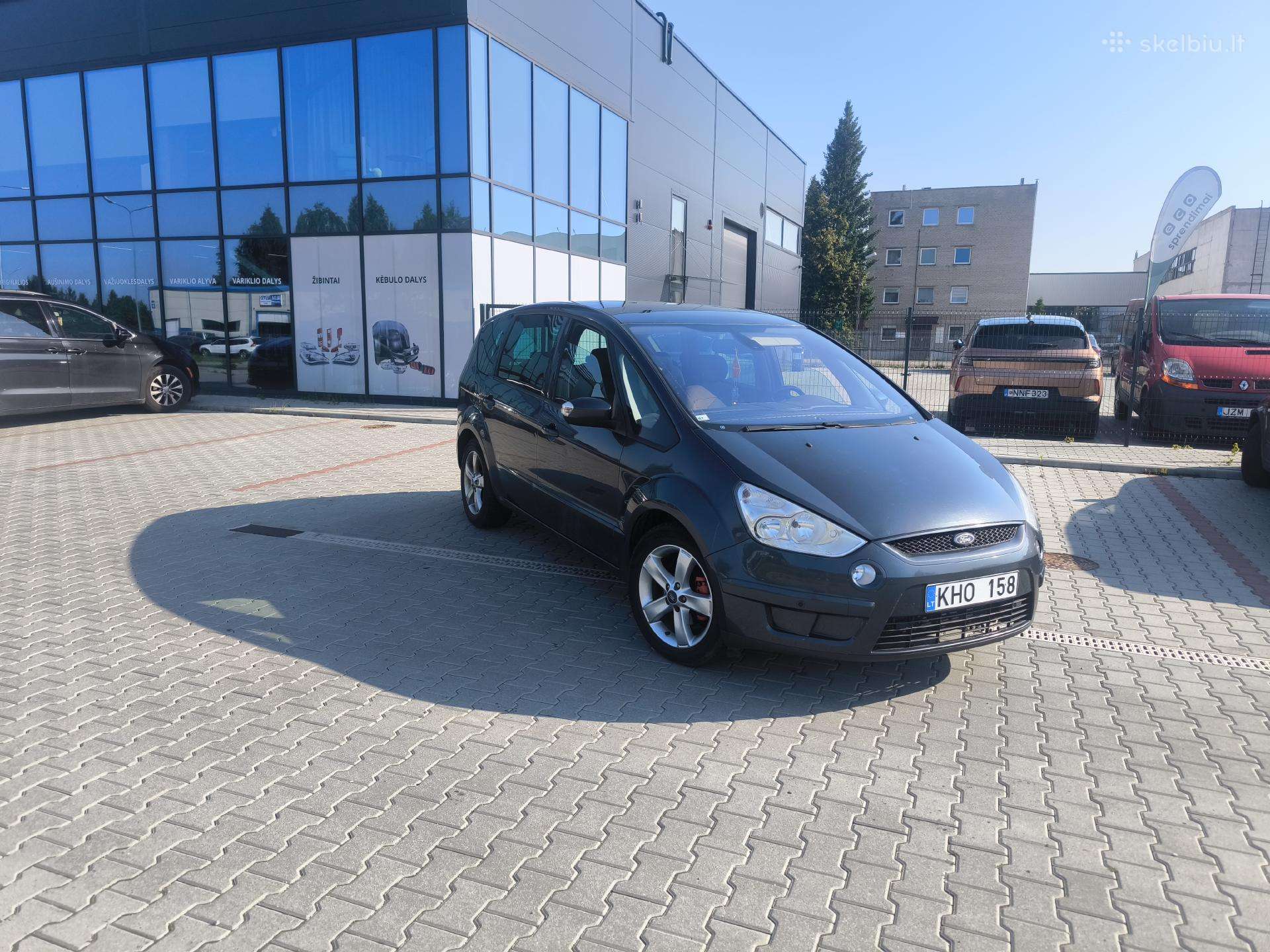Ford smax