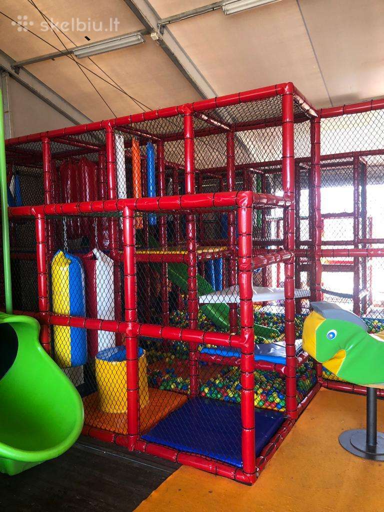 Profesionalus vaikų žaidimų labirintas 5x7 m H3