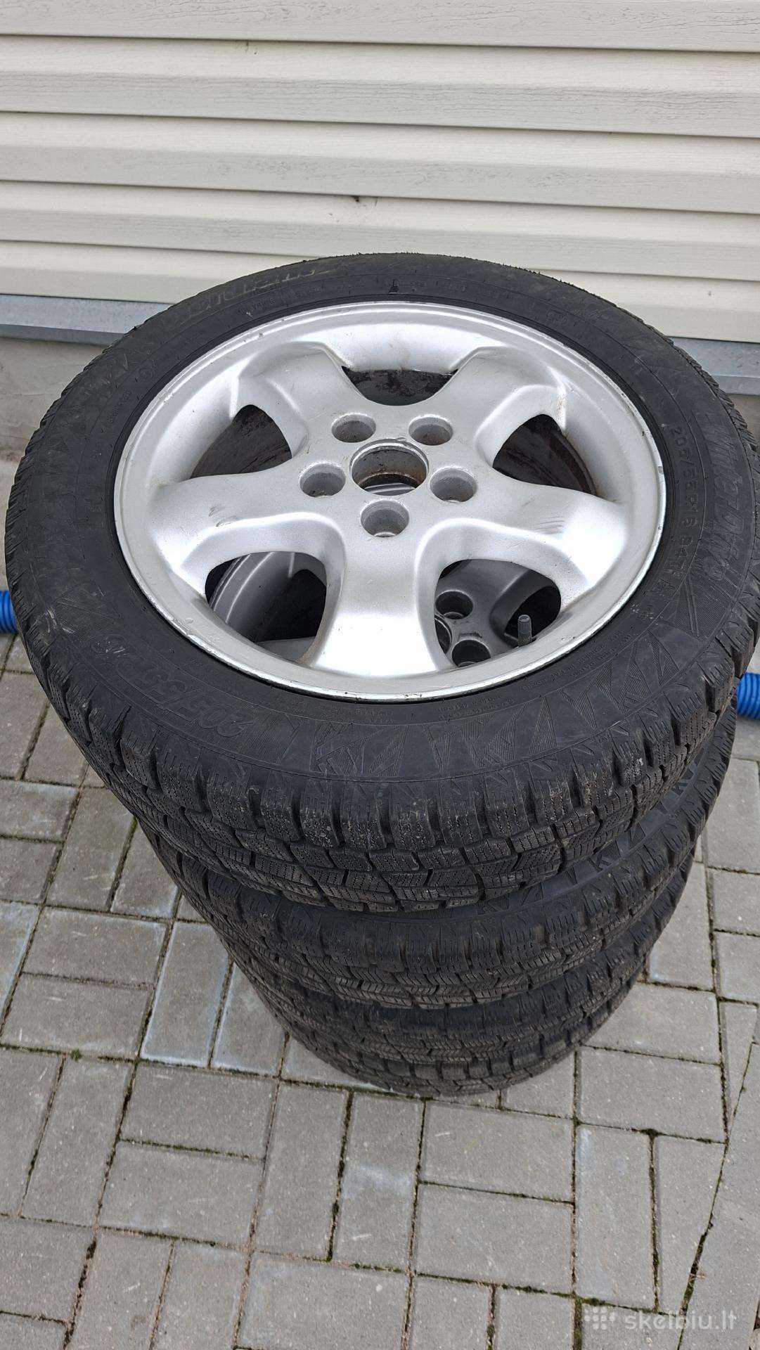 Ratlankiai su padangomis