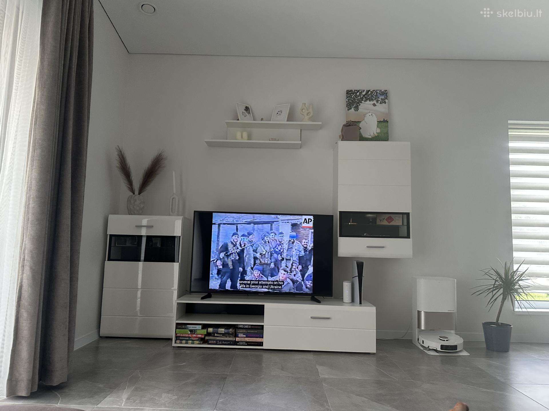 TV spinteles komplektas