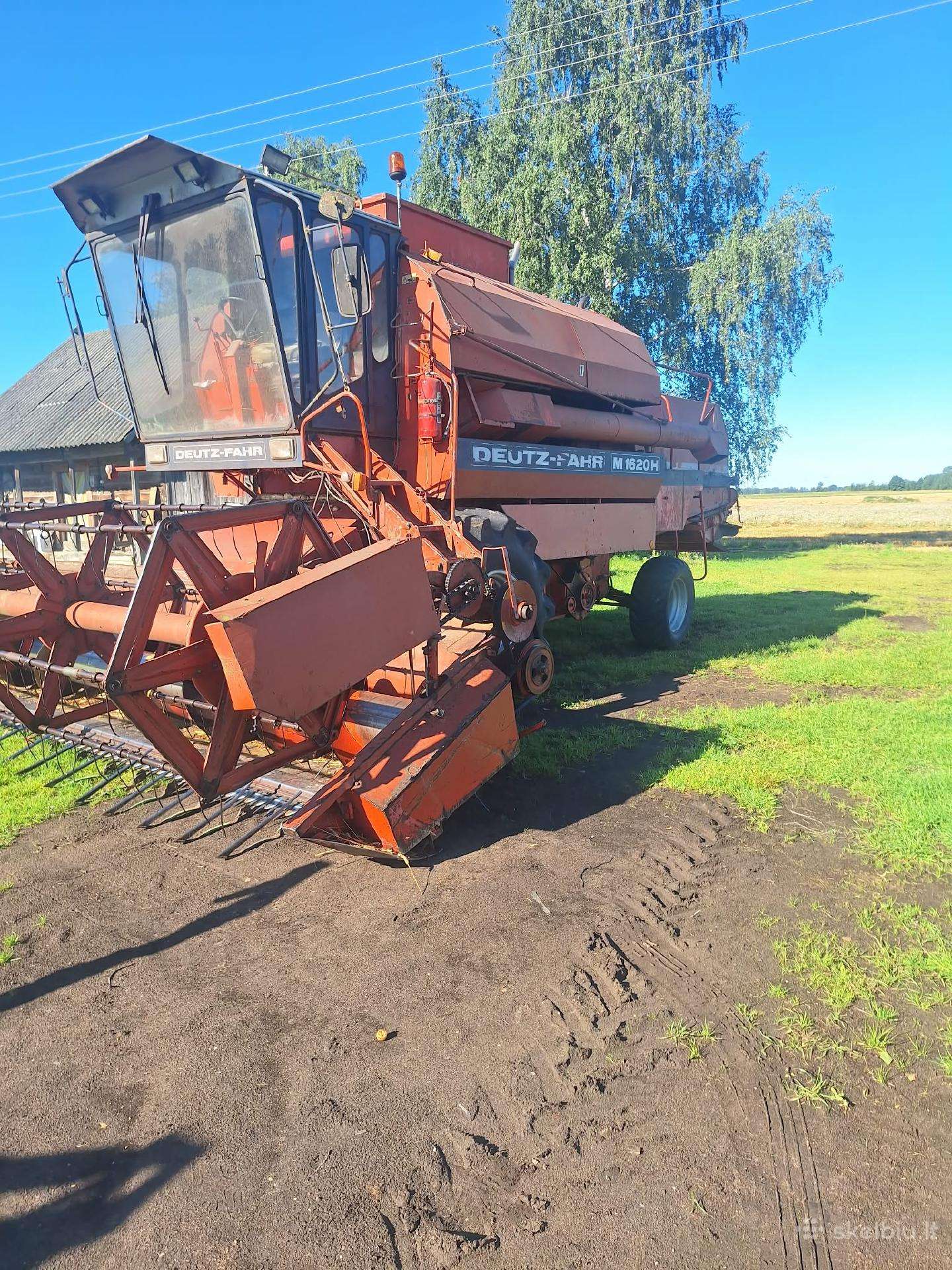 Parduodus kombaina Deutz-fahr M1620h
