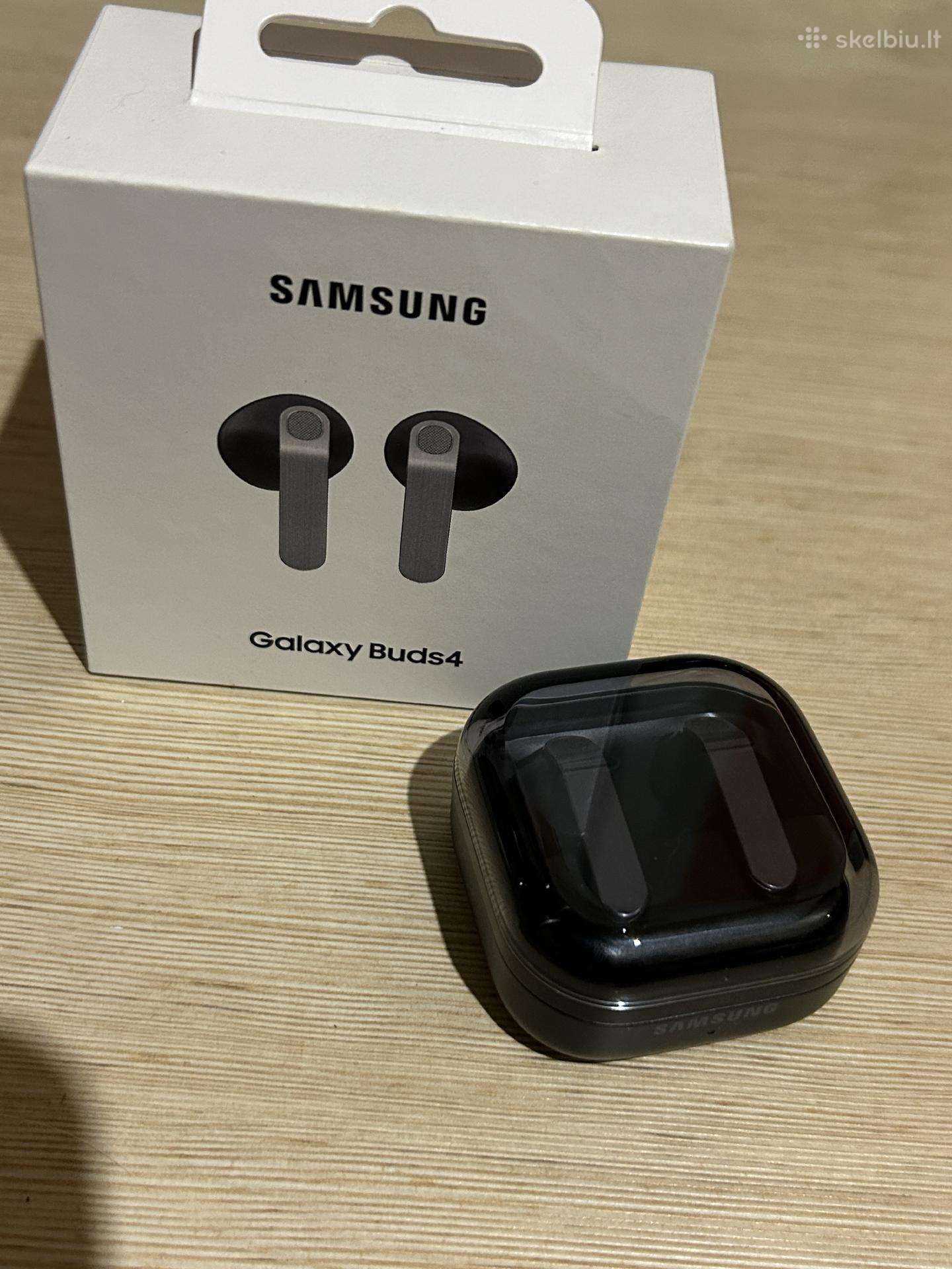 Samsung galaxy buds 4