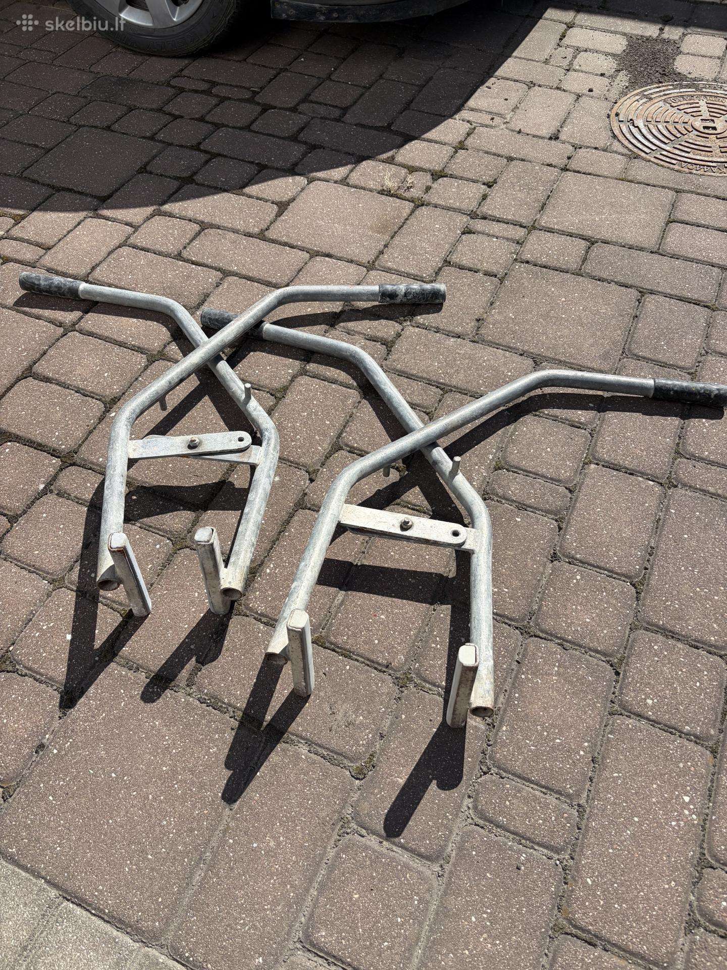Betoninių bortų griebtuvai