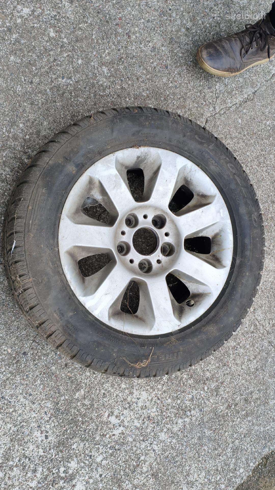 Padangos Pirelli 225/ 55 R16 4 vnt.