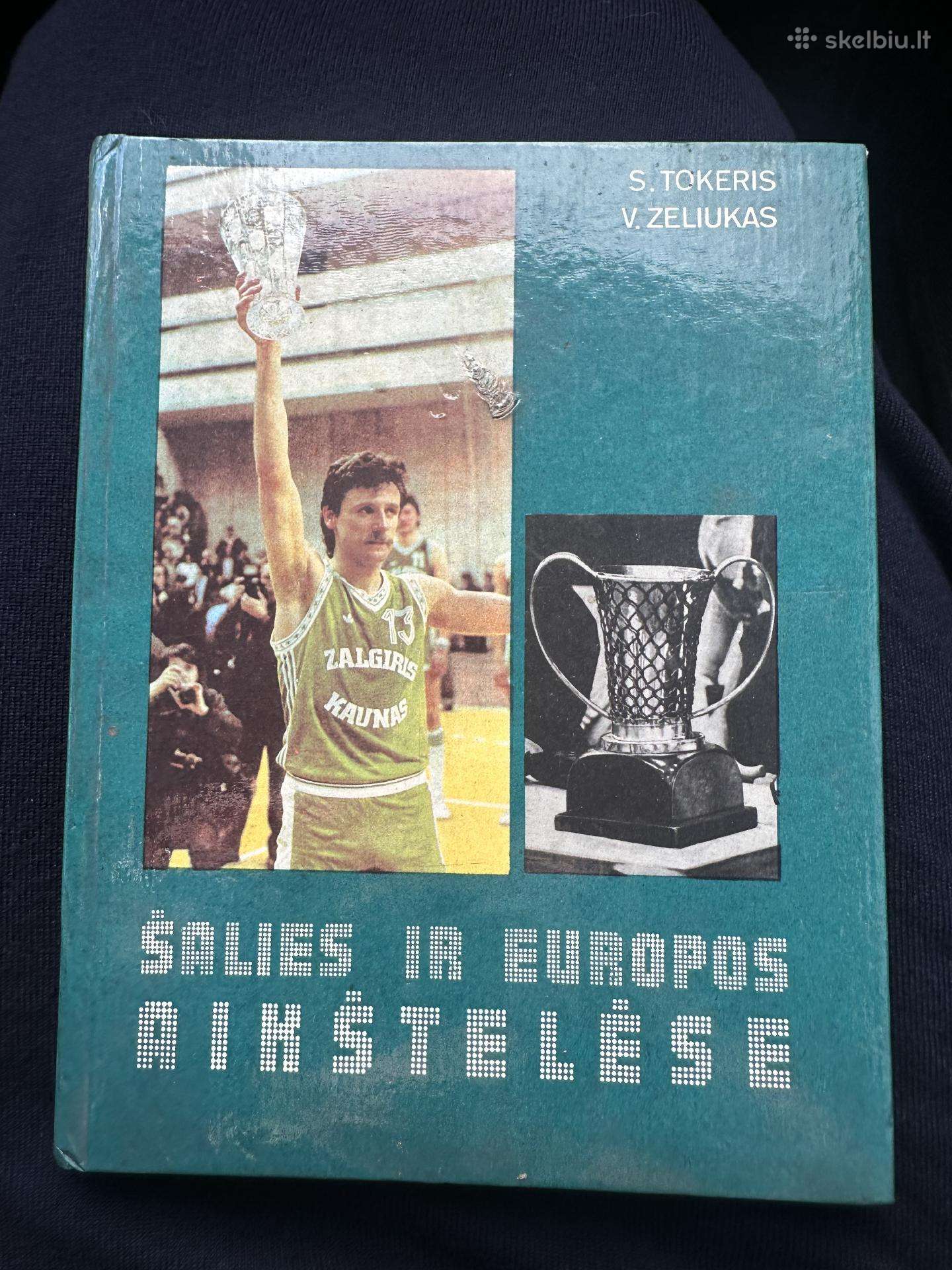 Knyga Šalies ir Europos aikštelėse