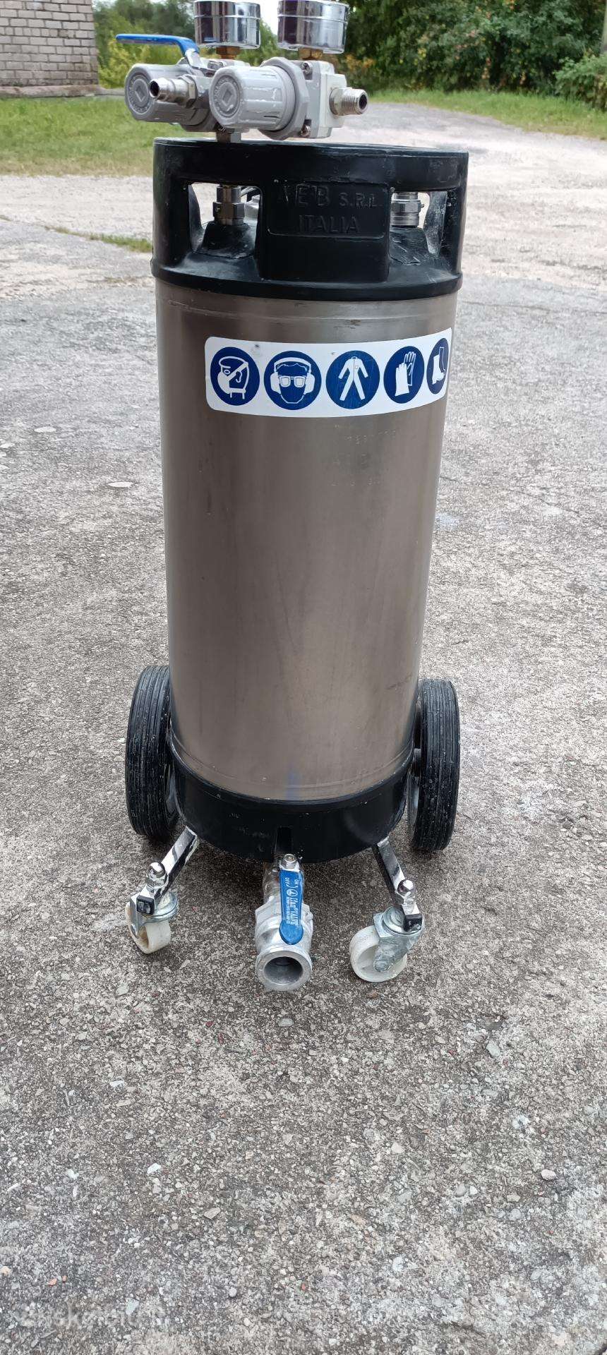 Slėginis glaisto purškimo aparatas