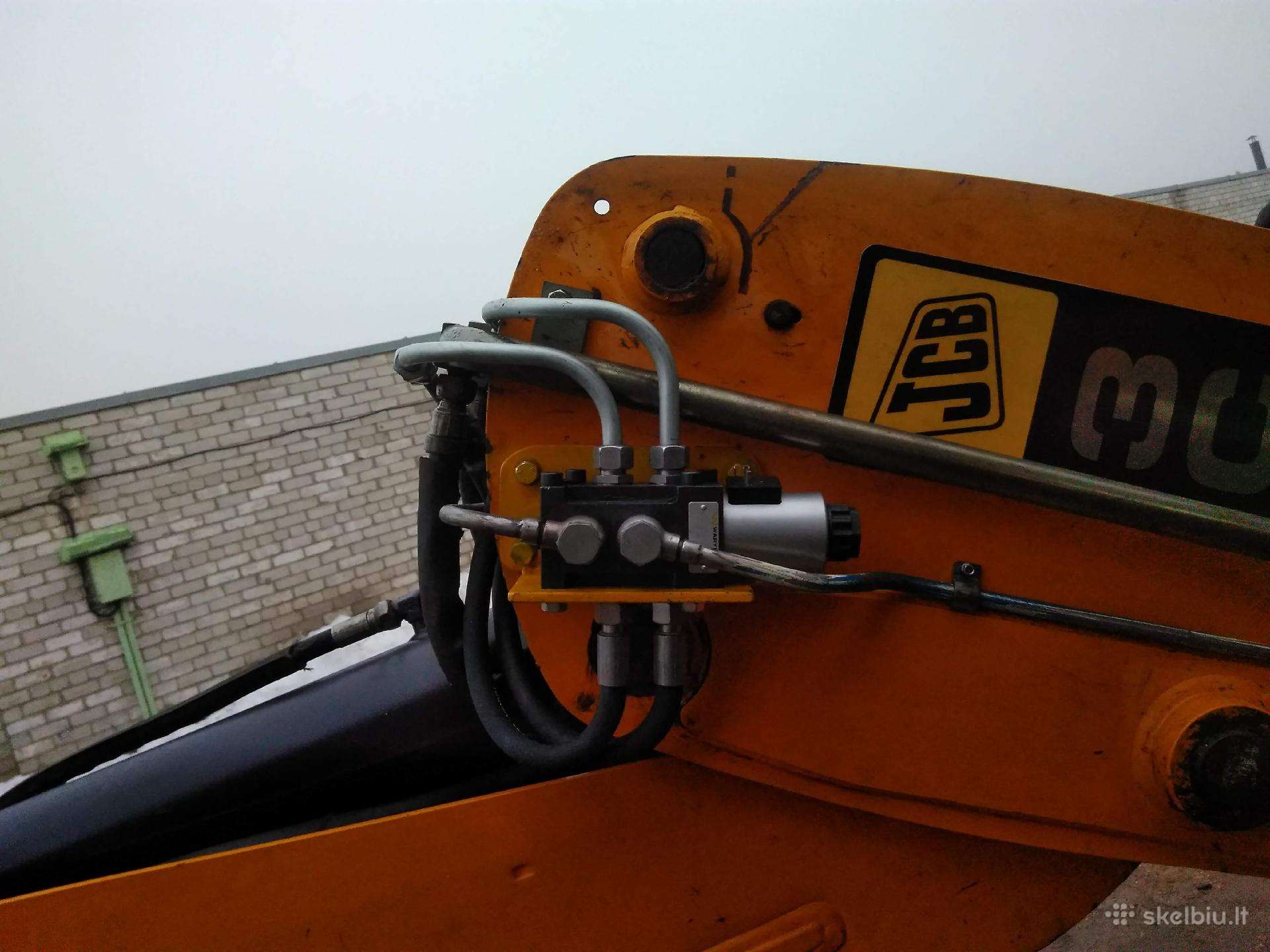 JCB, statybos ir kelių tiesimo technika