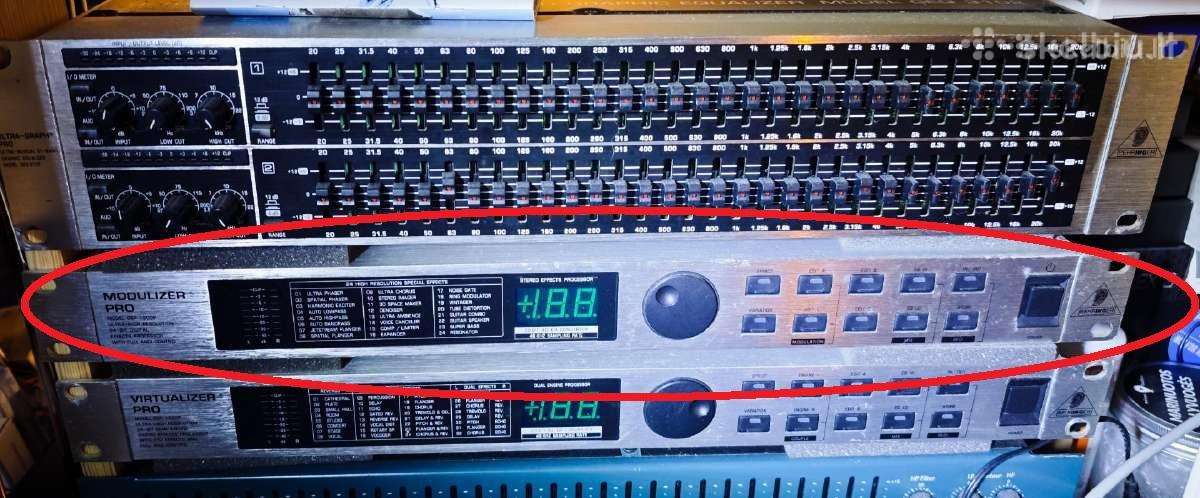 Behringer Dsp 1200p Modulizer Pro