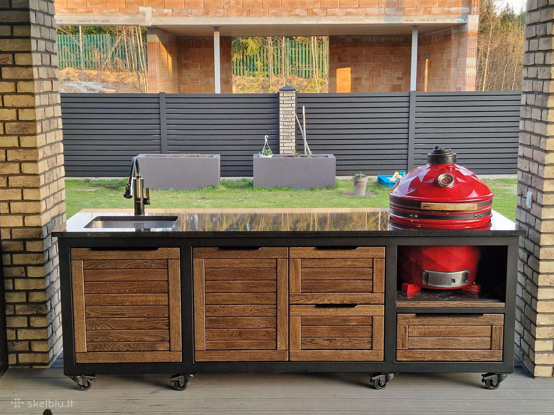 Virtuvė grilinimui terasoje, kamado ir dujiniams