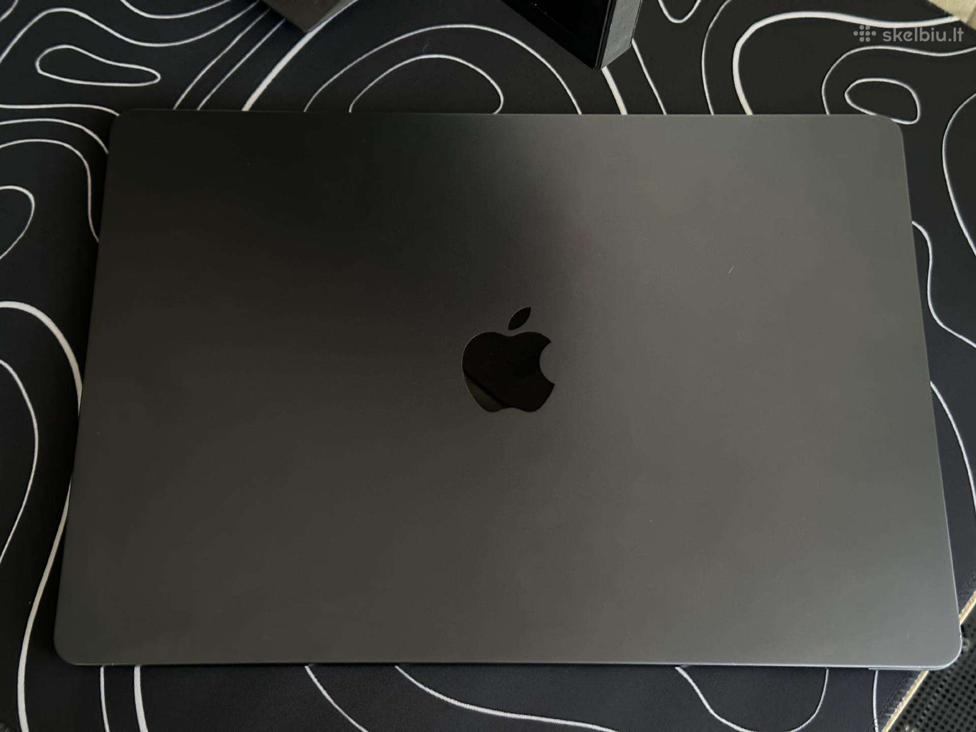 MacBook Air 15 M3 / 8gb / 256gb