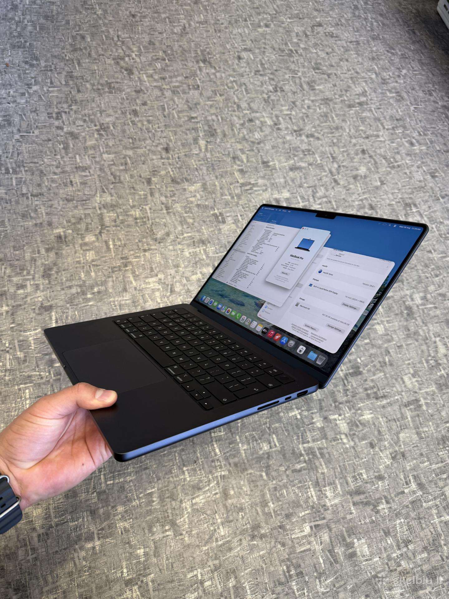 MacBook Pro 14" m4pro/24ram/512gb 100% / 2025